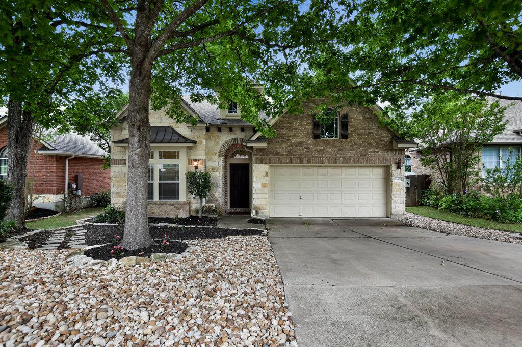 12409 CENTRAL PARK Dr Property Photo 1