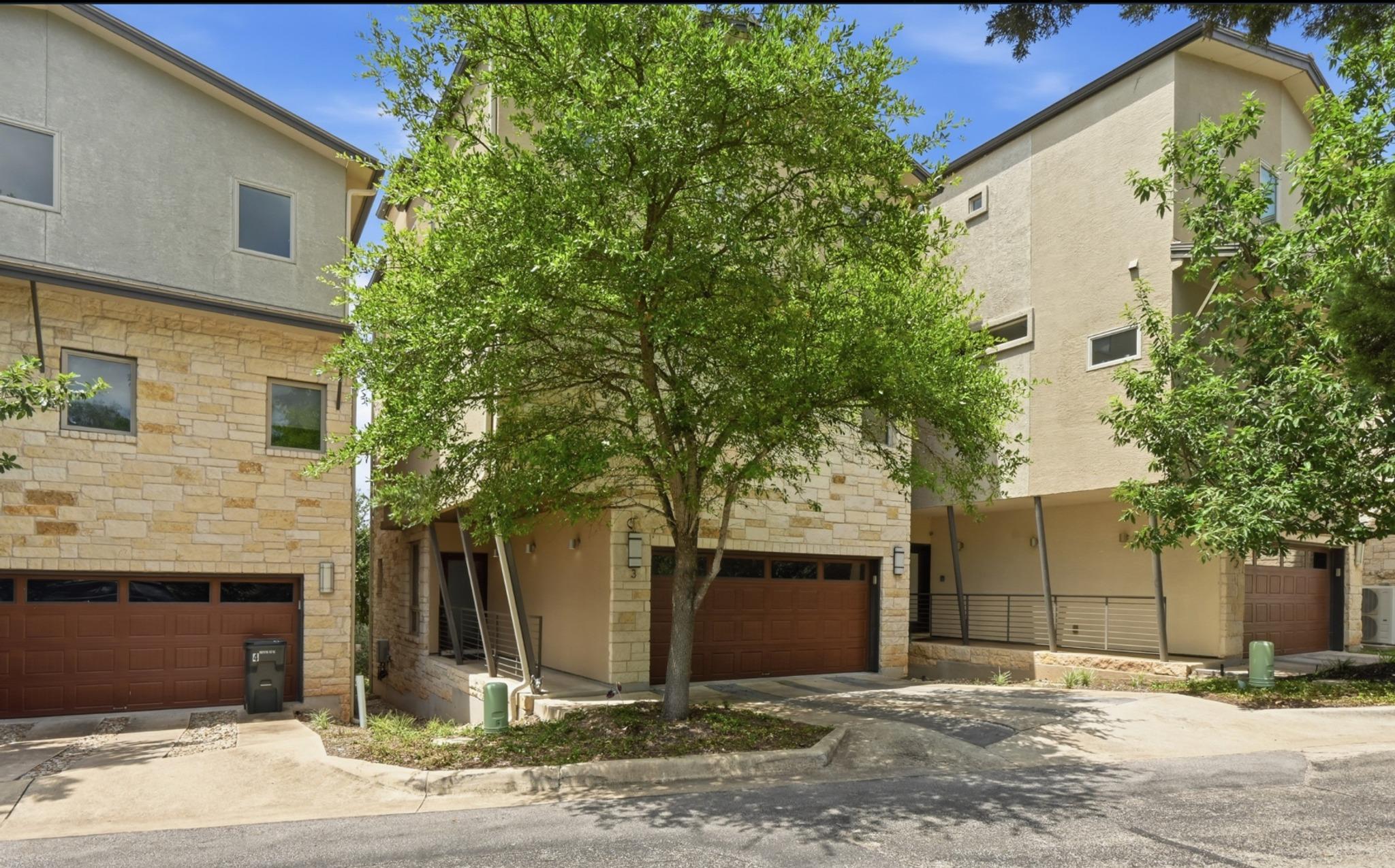 1142 Lost Creek Blvd #3 Property Photo 22