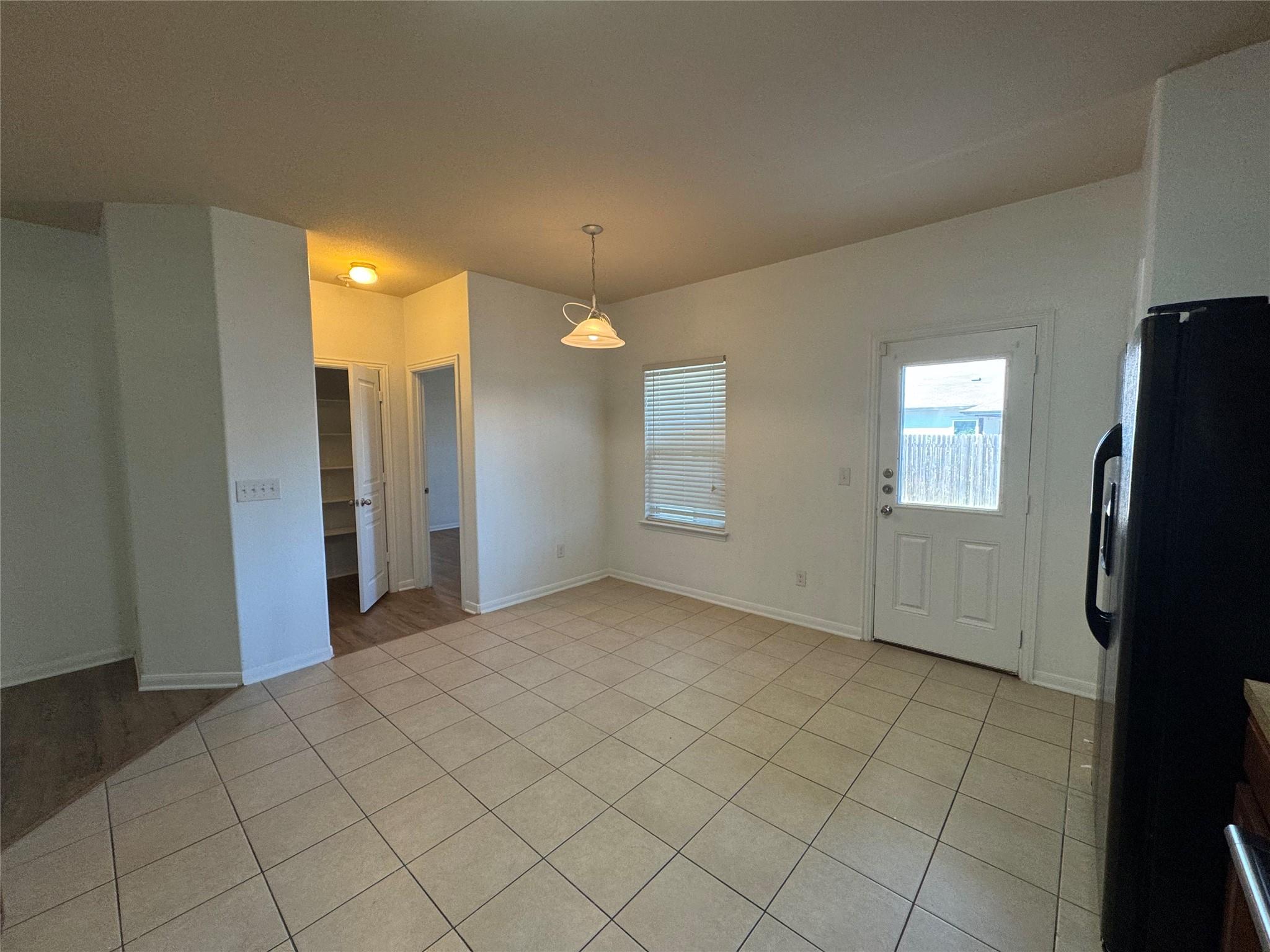 13504 Kearns Dr Property Photo 9