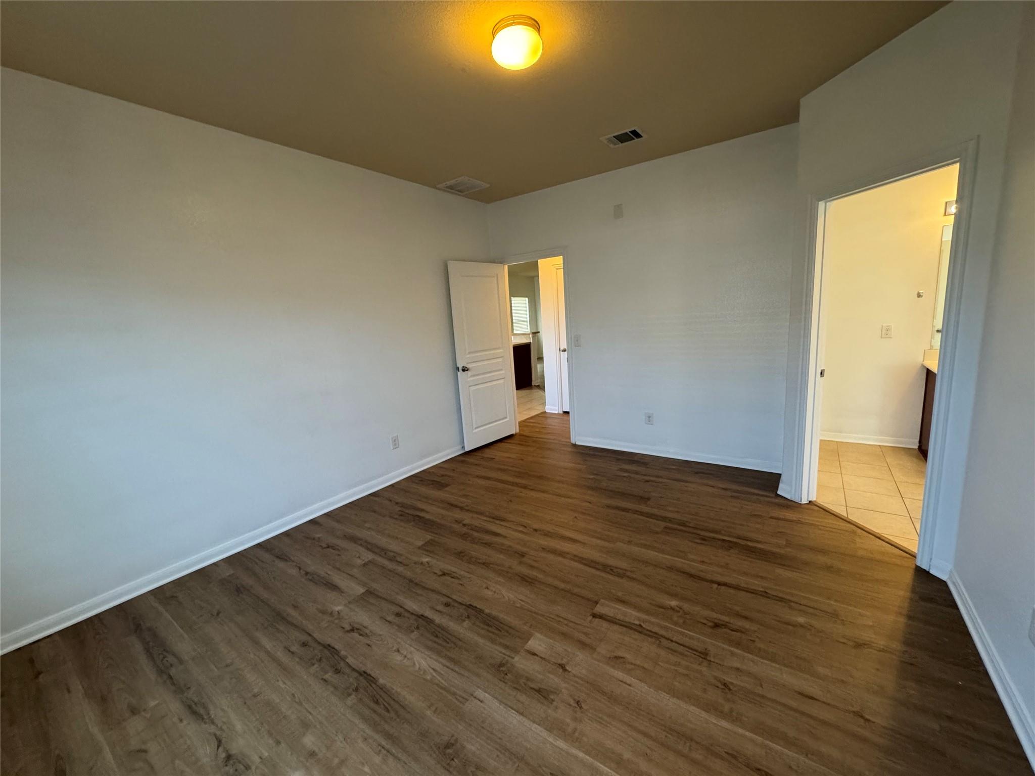 13504 Kearns Dr Property Photo 12