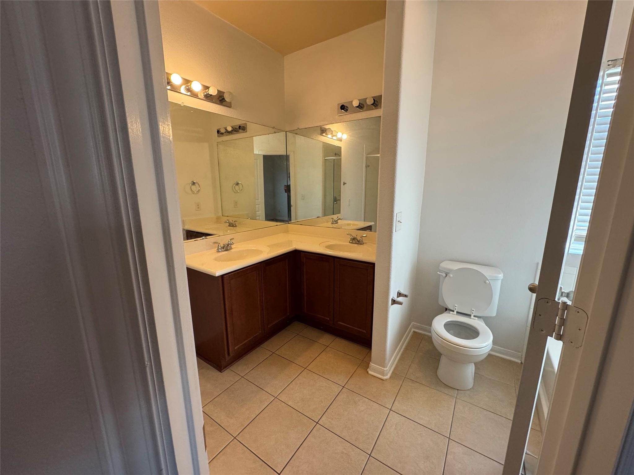 13504 Kearns Dr Property Photo 15