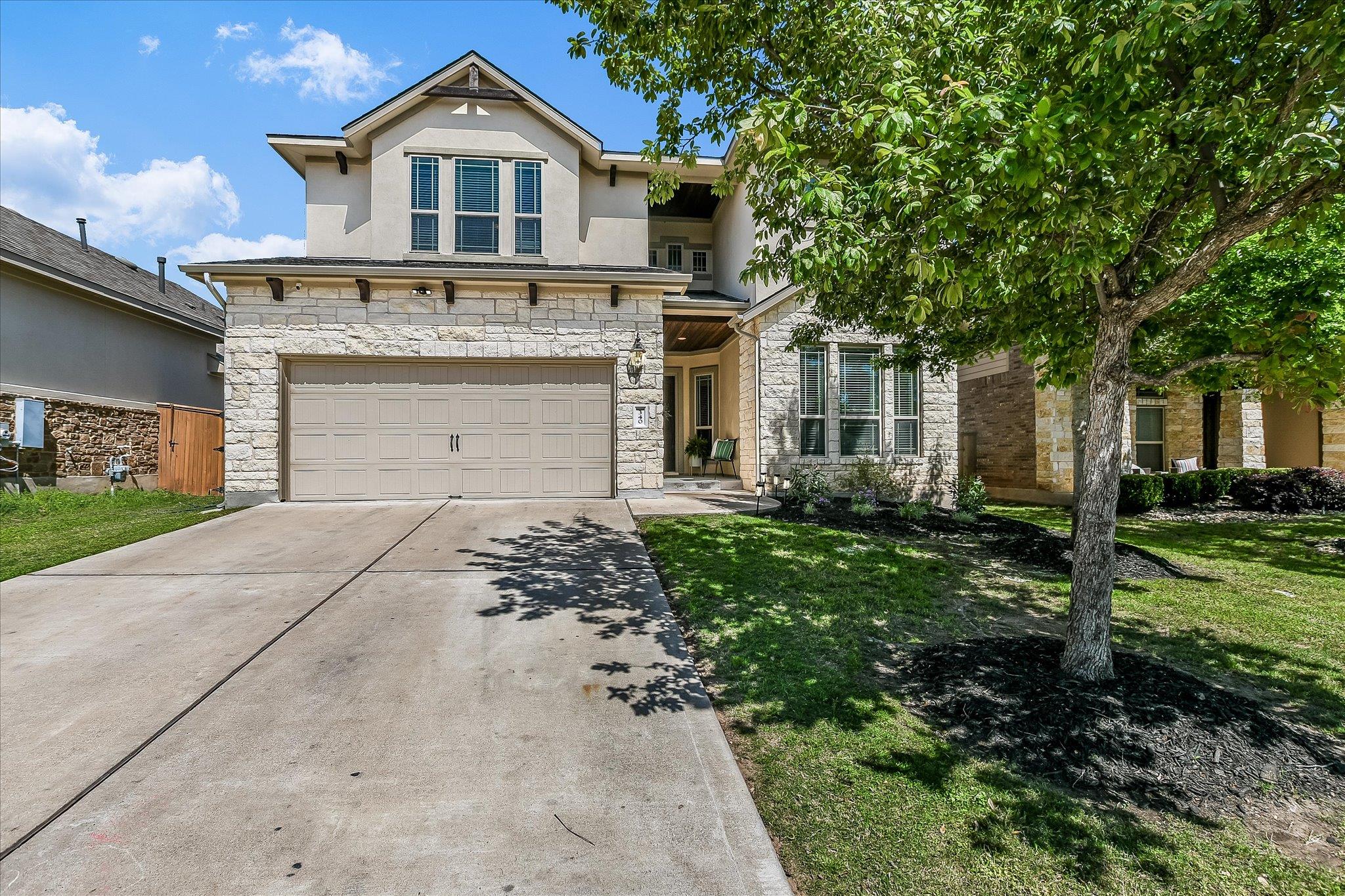 340 Fort Cobb Way Property Photo 2