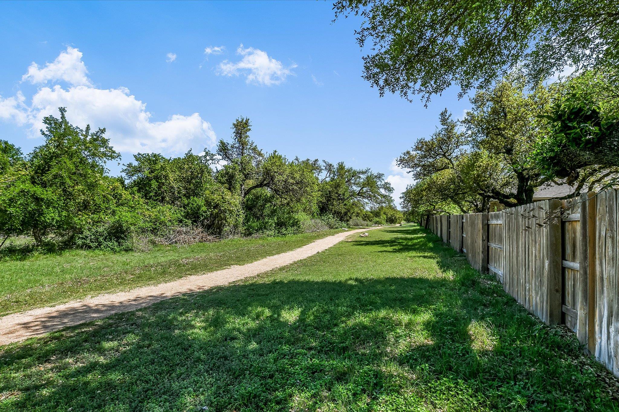 340 Fort Cobb Way Property Photo 30