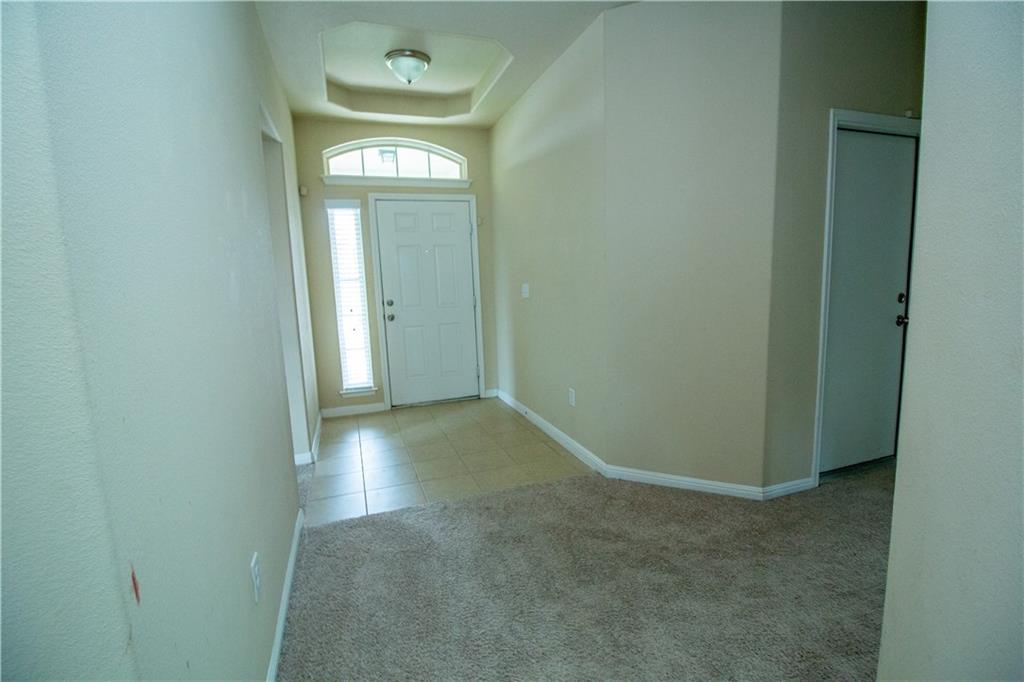 107 Sabine River Dr Property Photo 3