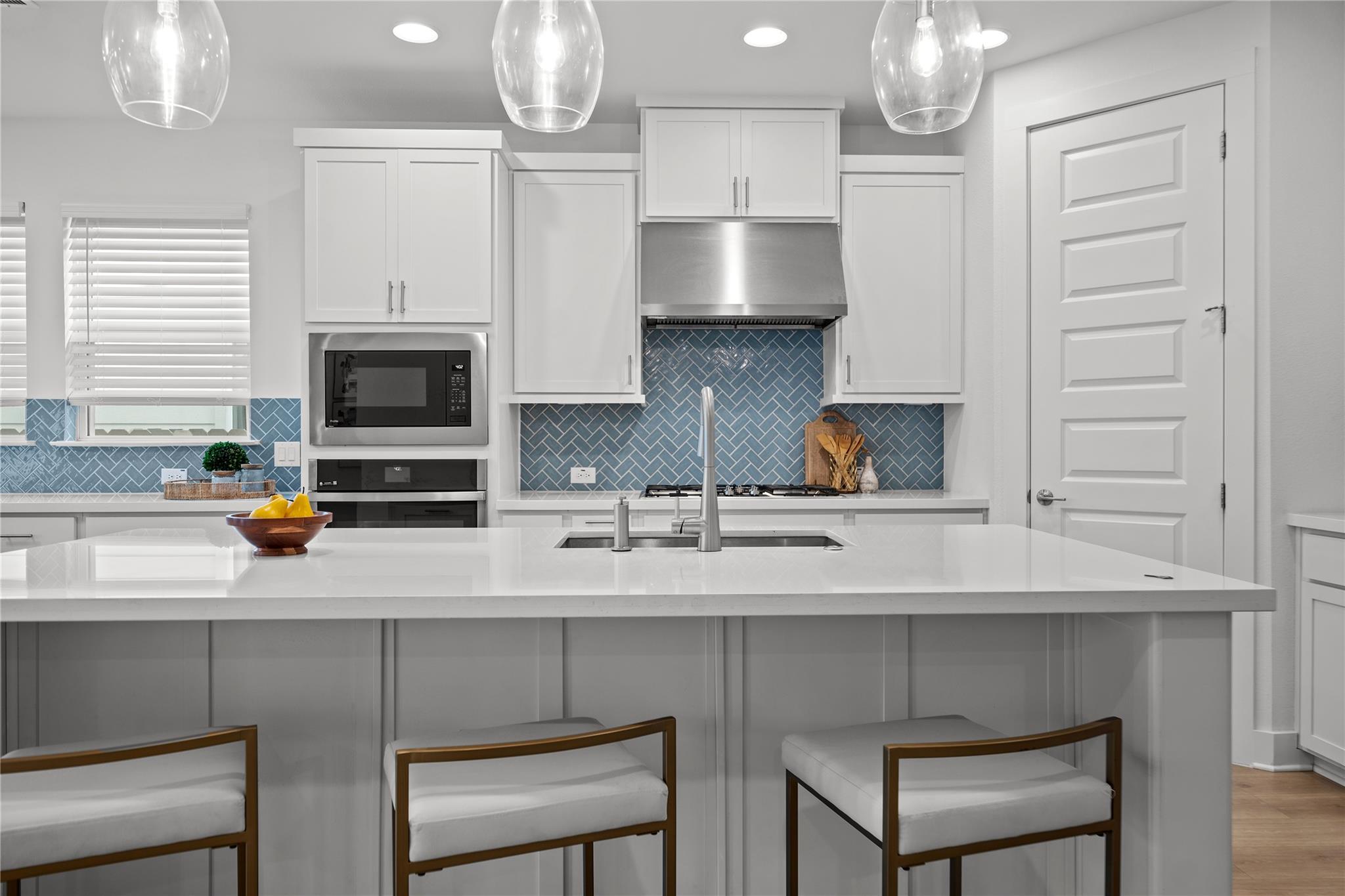 7913 Edmondson Bnd Property Photo 5