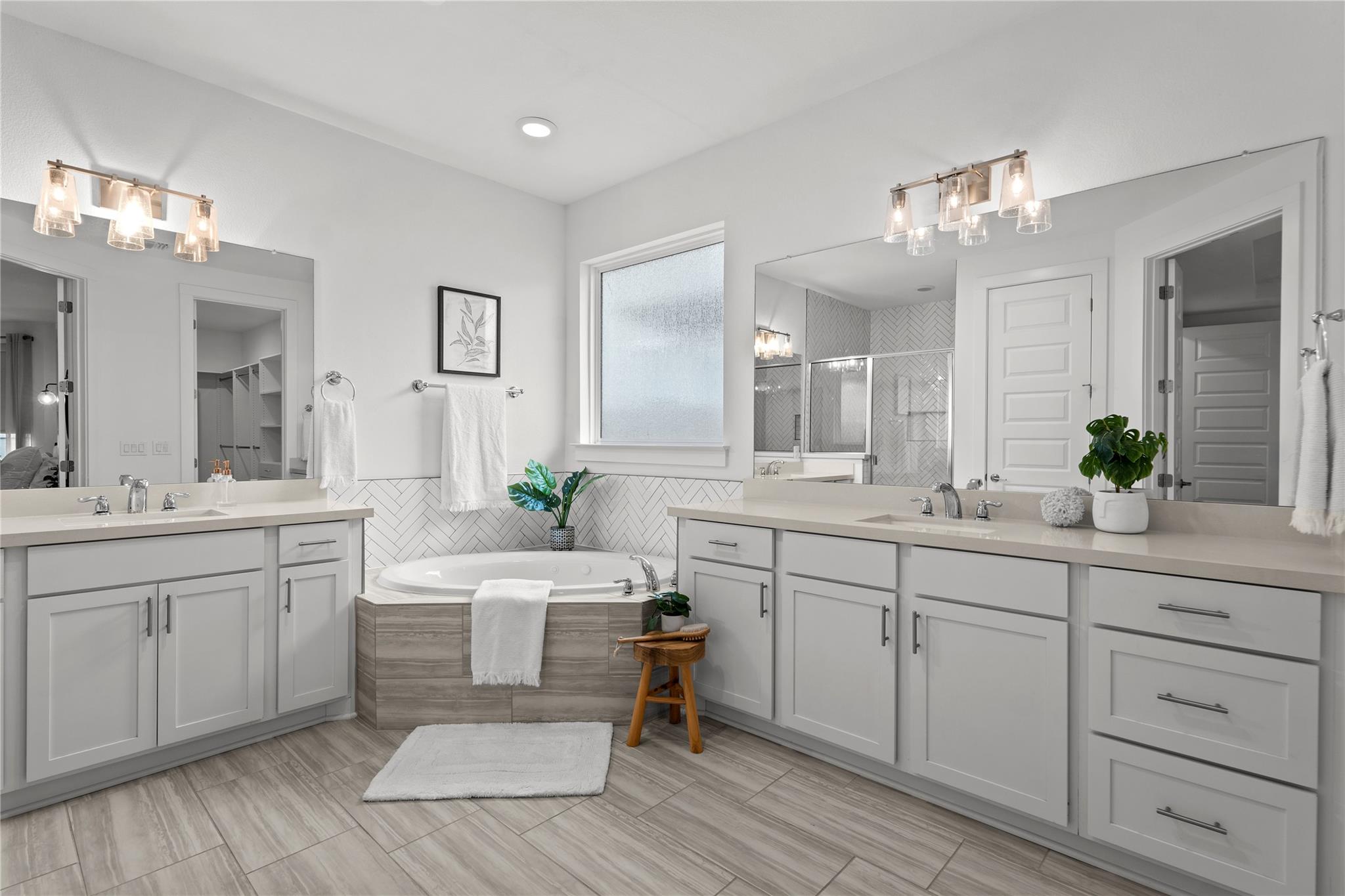 7913 Edmondson Bnd Property Photo 15