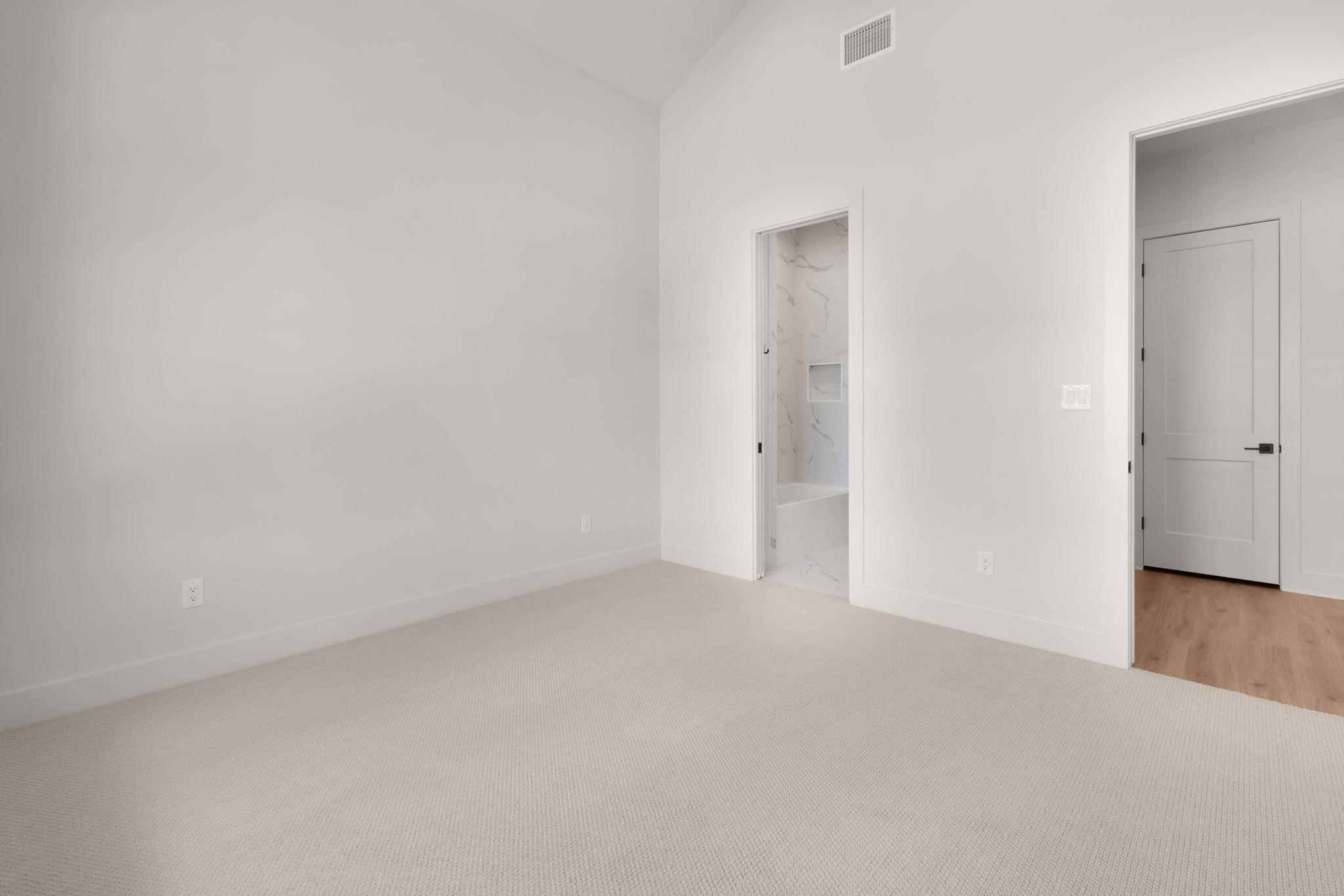 209 Burnet Oaks Dr Property Photo 30