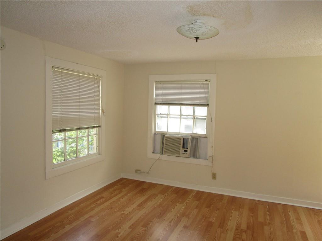 908 W 22nd St #e Property Photo 4