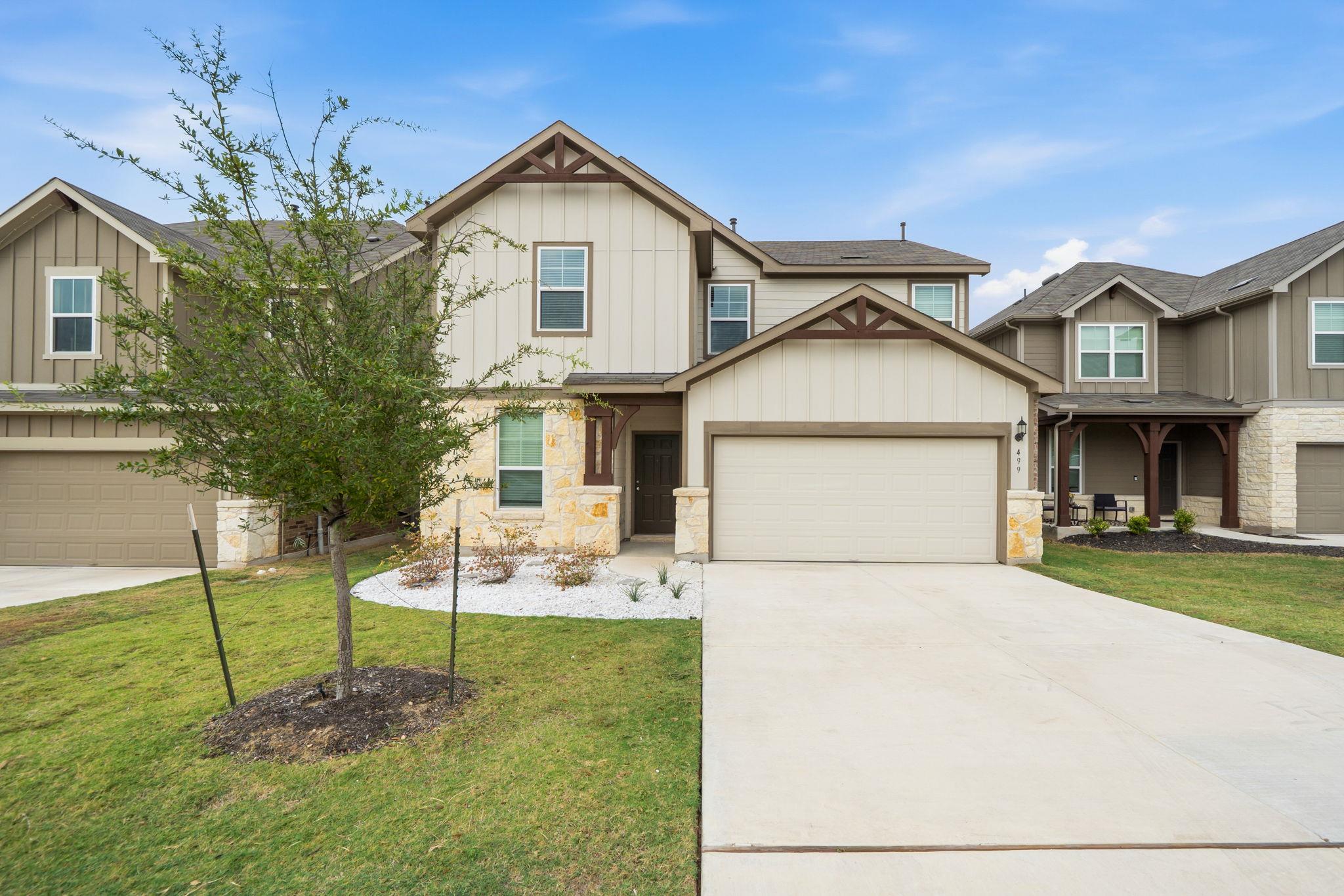 499 Tree Nut Loop Property Photo 1