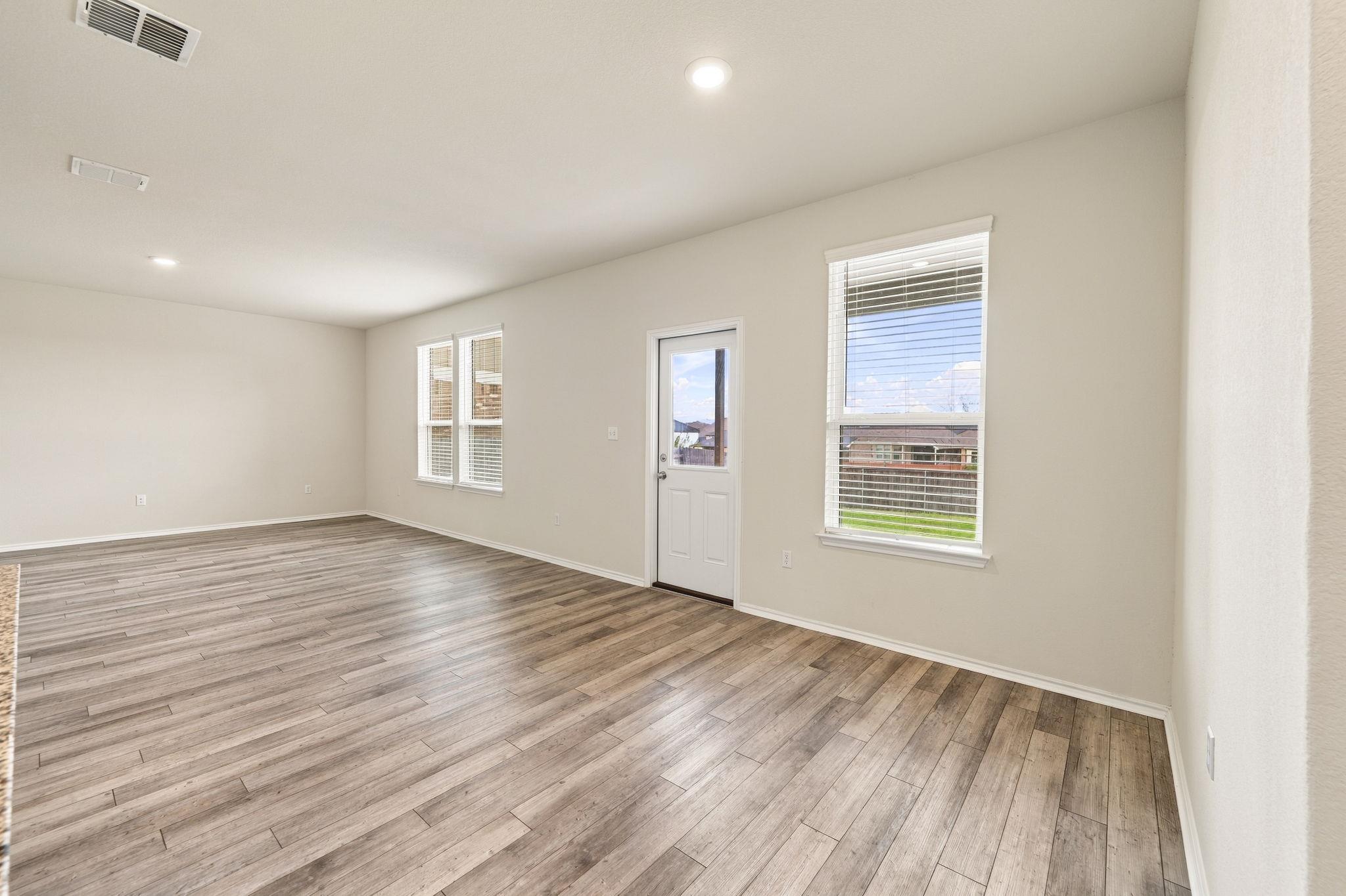 499 Tree Nut Loop Property Photo 25