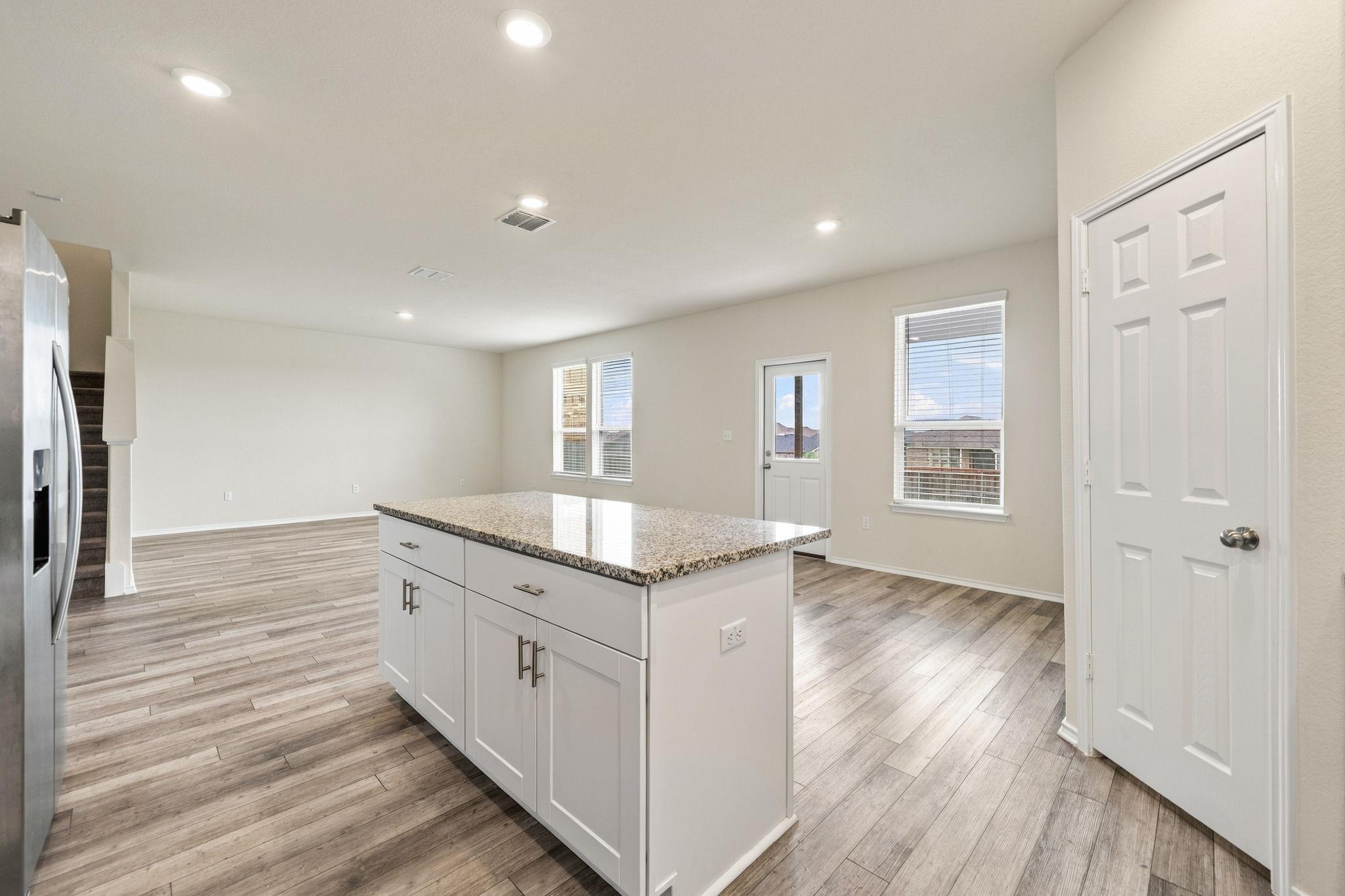 499 Tree Nut Loop Property Photo 31