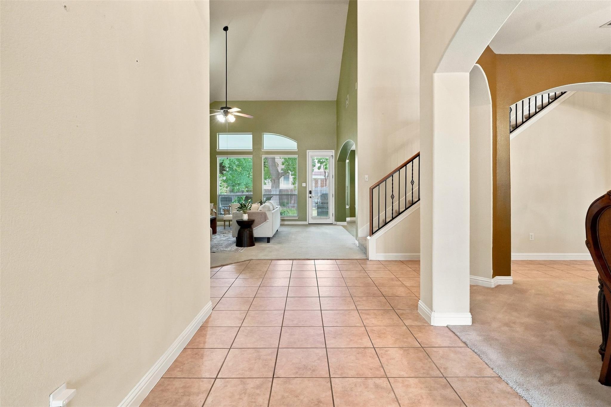 1116 Canyon Maple Rd Property Photo 4