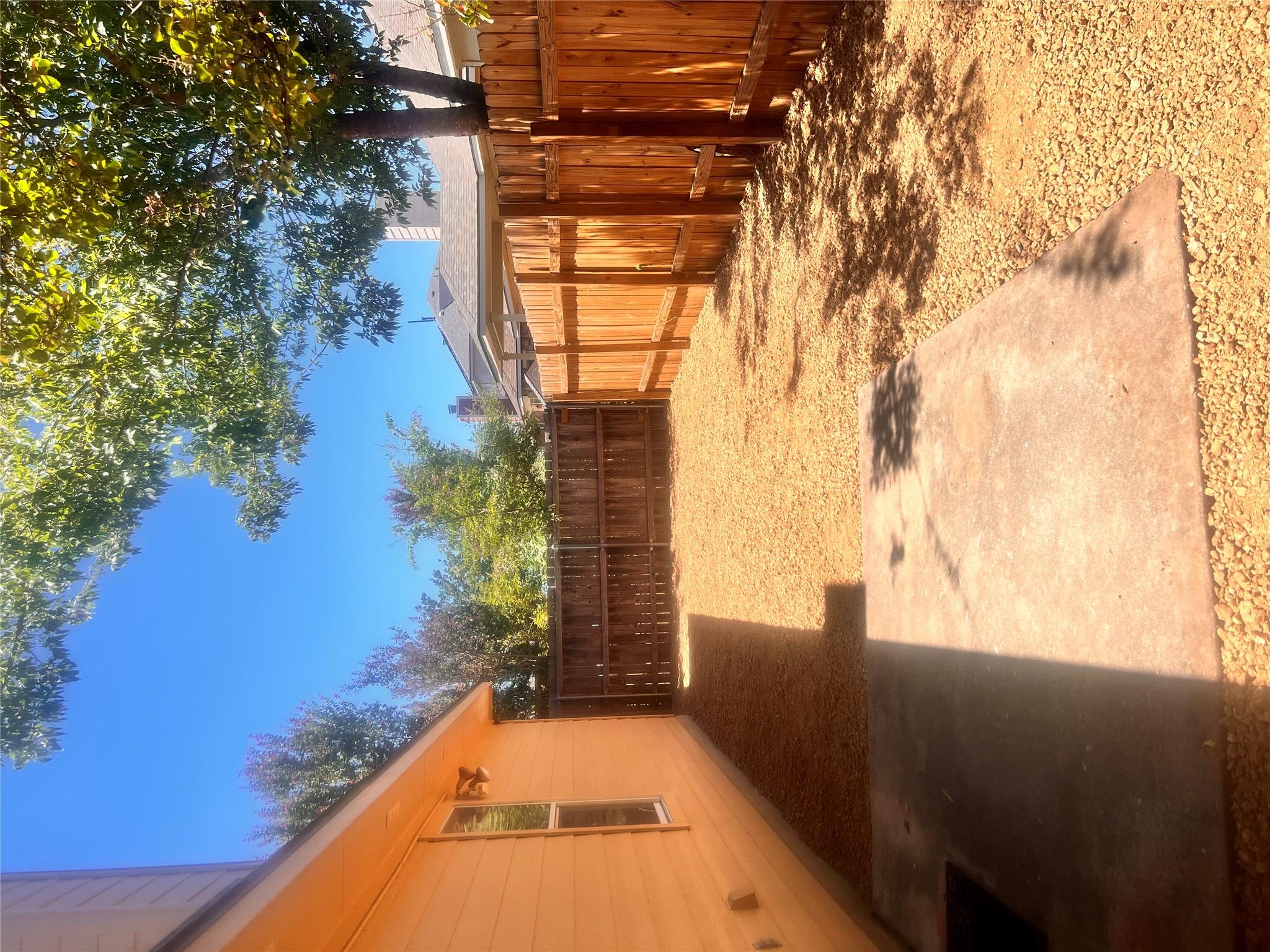 1083 Zeus Cir Property Photo 31