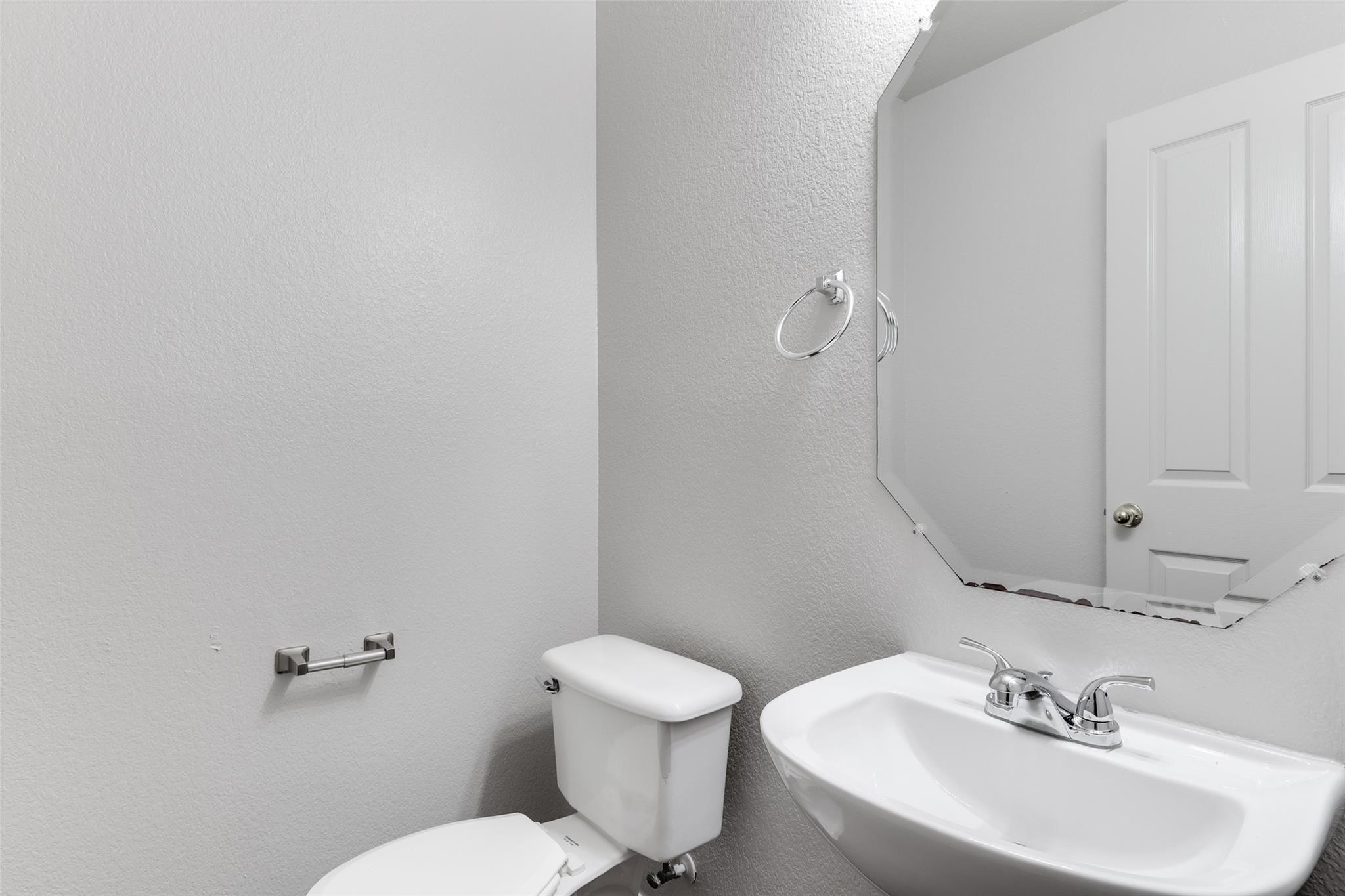 5805 Lark Creek Dr Property Photo 10