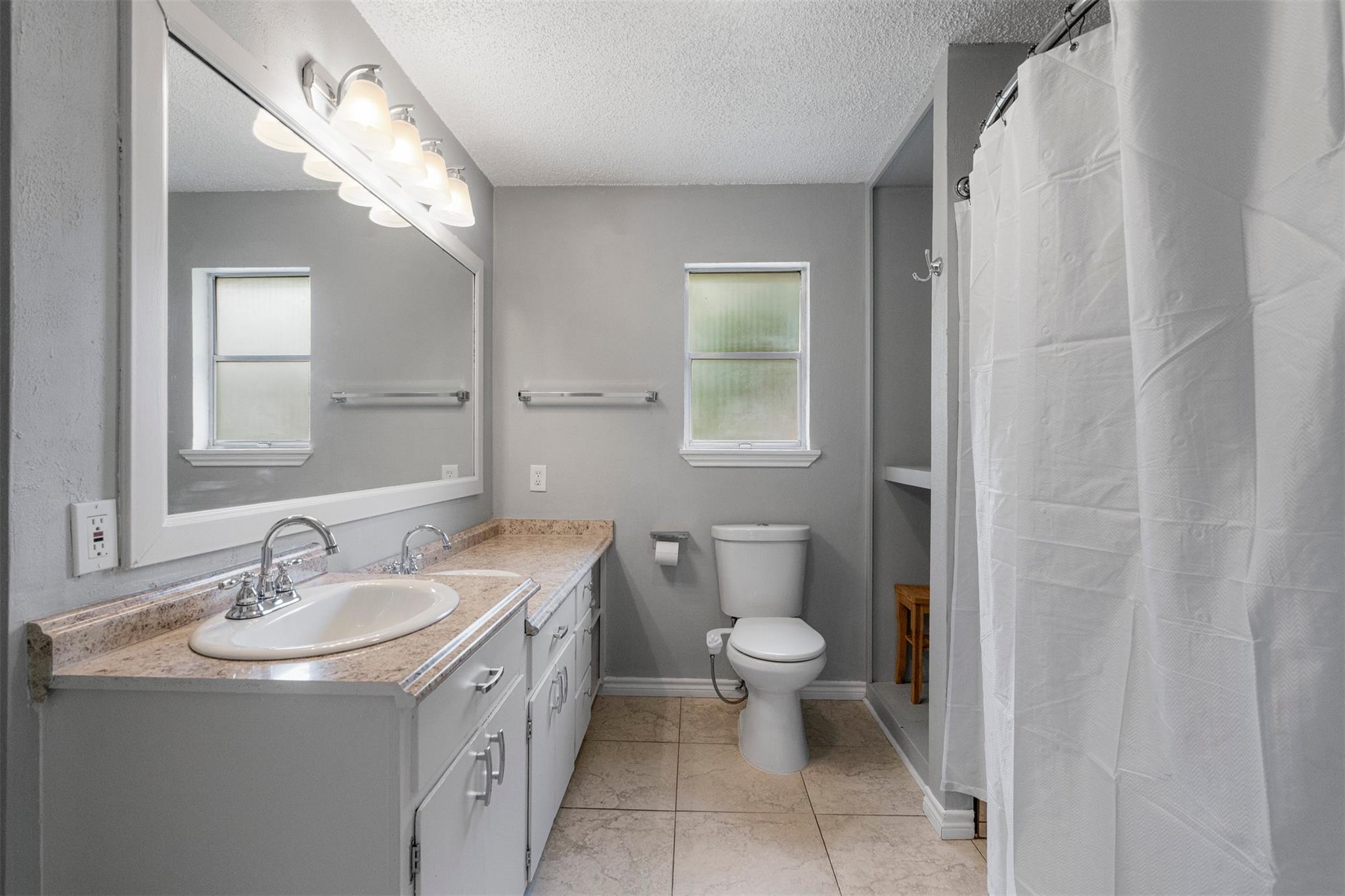 7303 Geneva Dr Property Photo 7