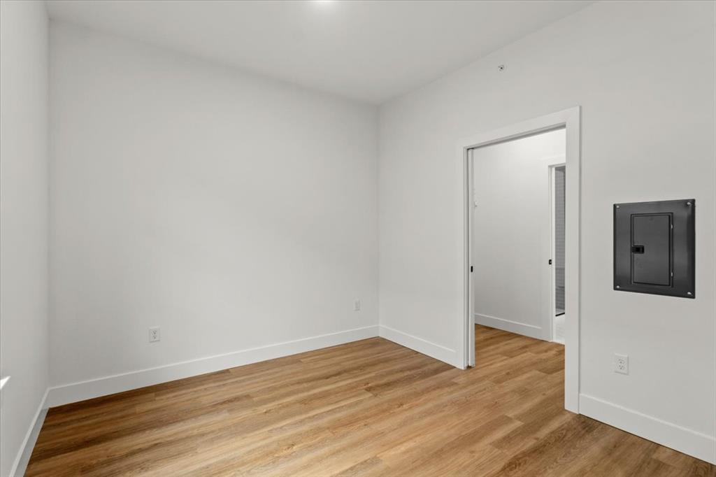 4315 S Congress Ave #414 Property Photo 4