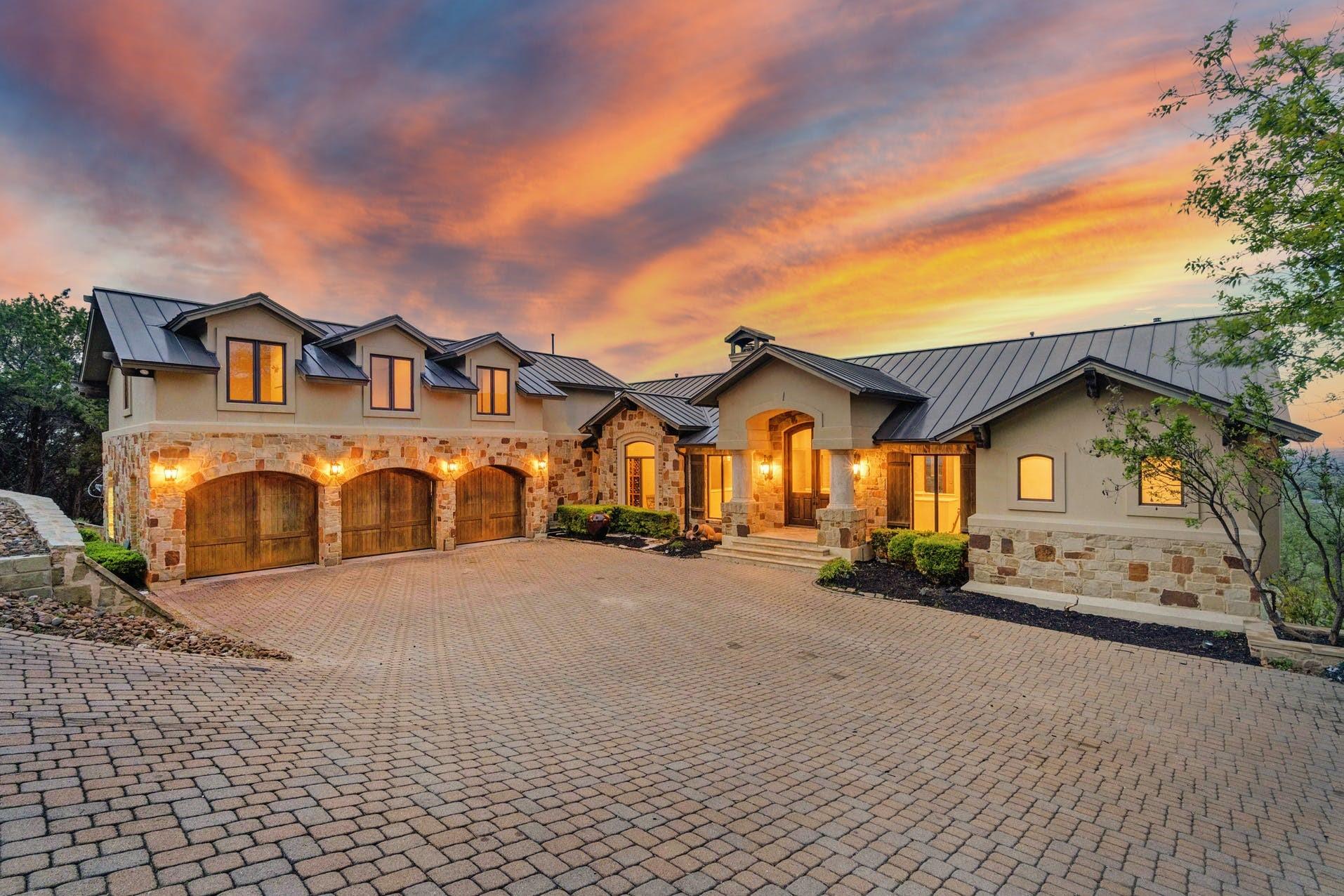 9104 Atwater Cv Property Photo