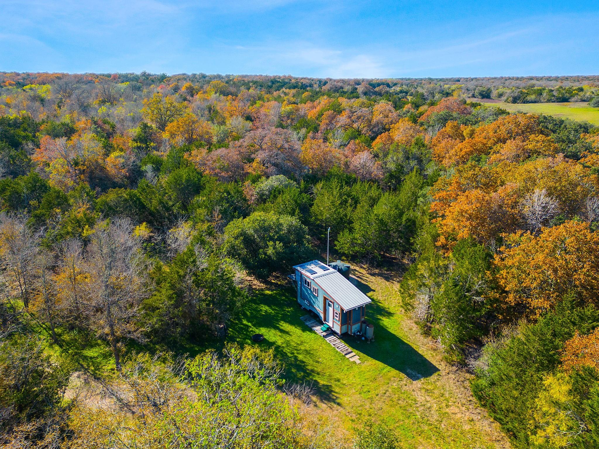 272 Deadwood Rd Property Photo