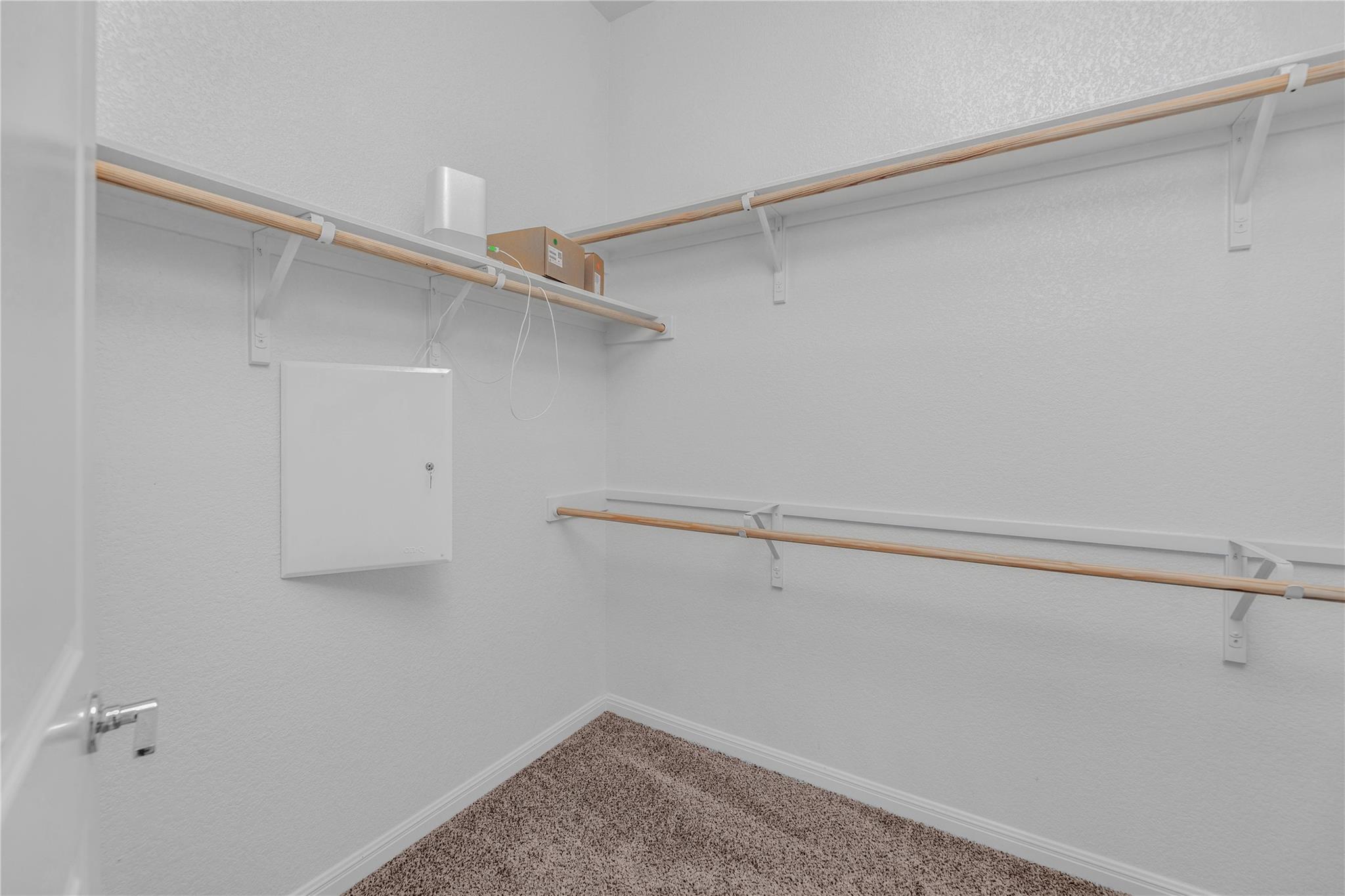 9941 Comely Bnd Property Photo 11