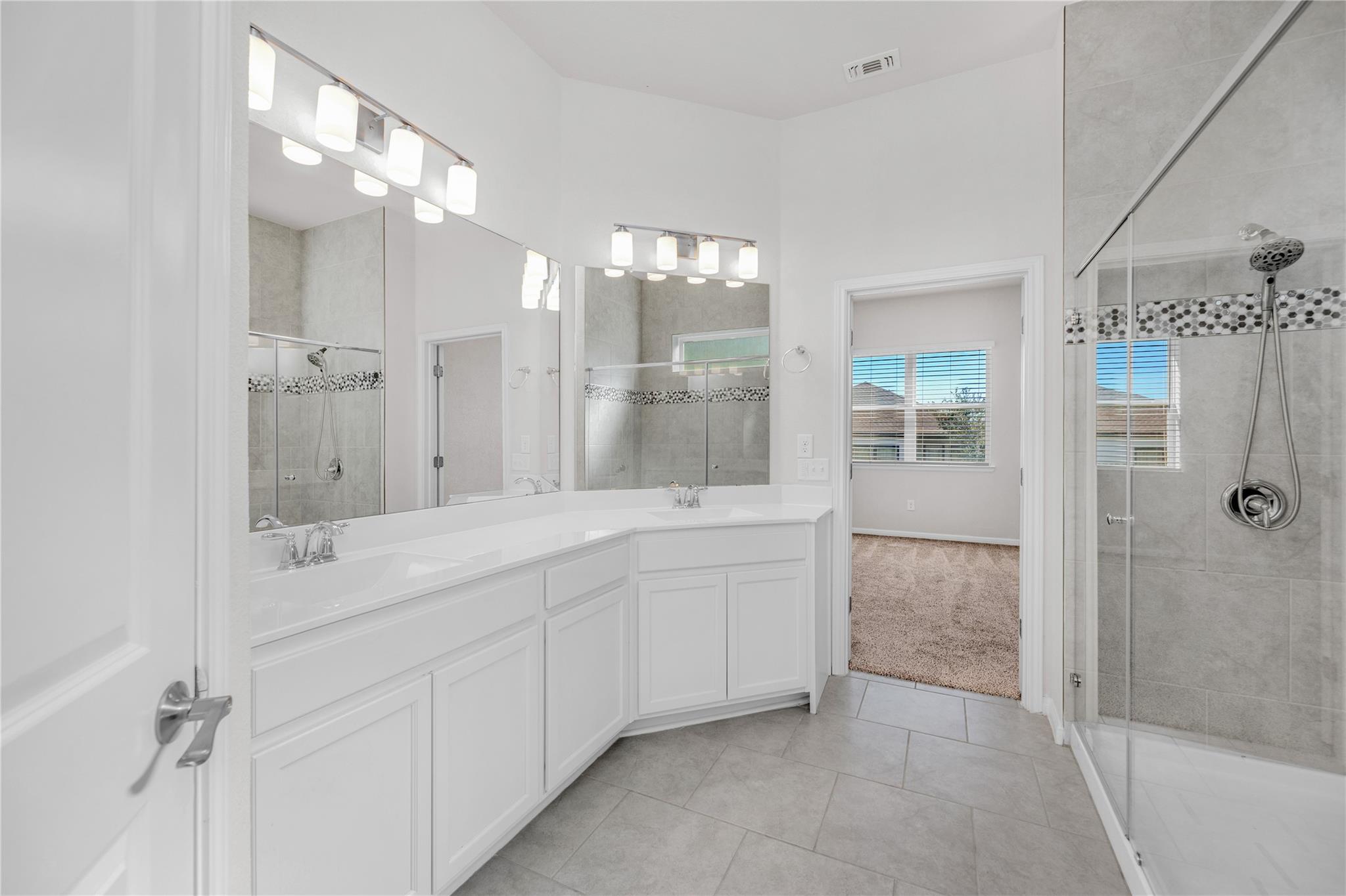 9941 Comely Bnd Property Photo 12