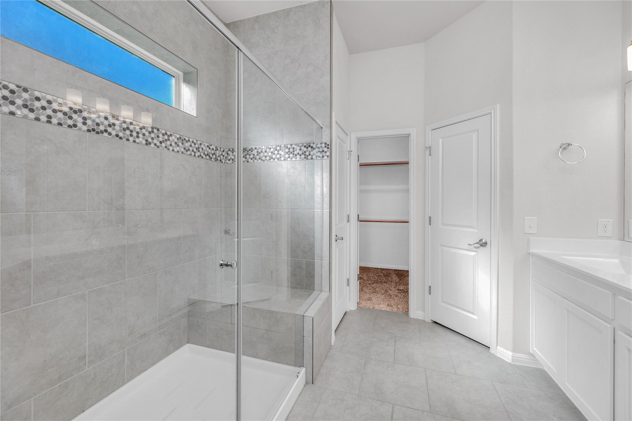9941 Comely Bnd Property Photo 14
