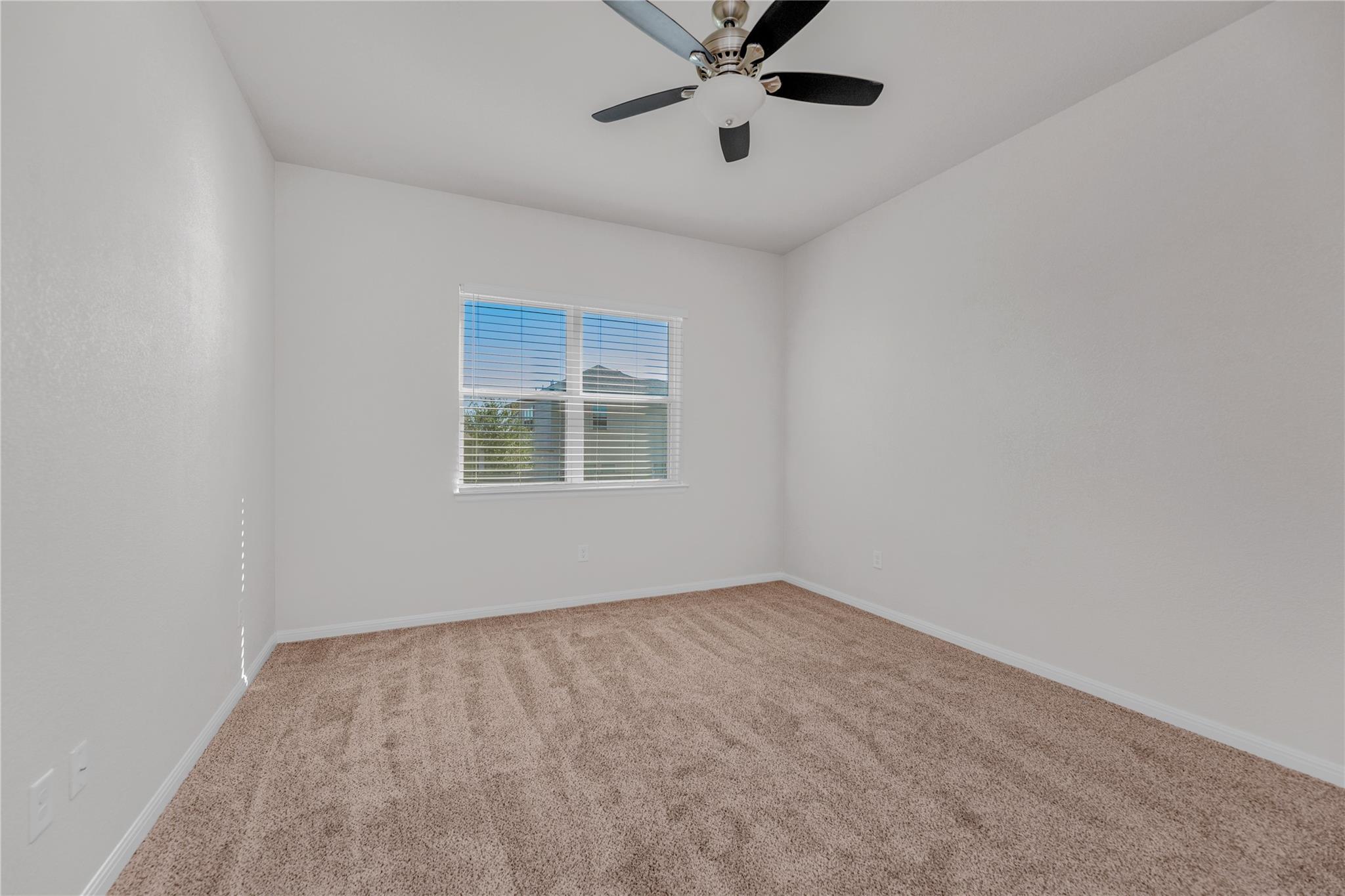 9941 Comely Bnd Property Photo 19