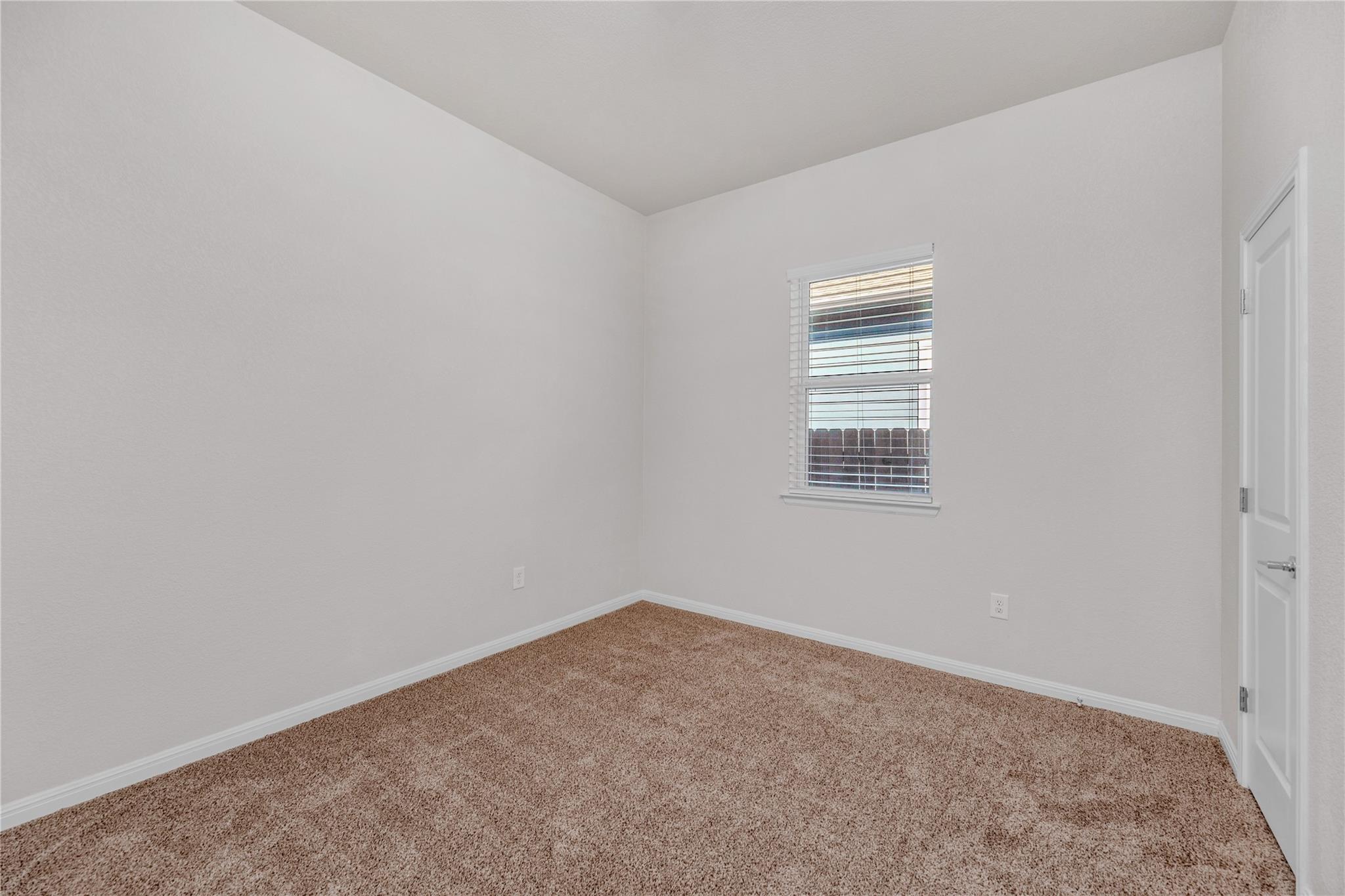 9941 Comely Bnd Property Photo 22