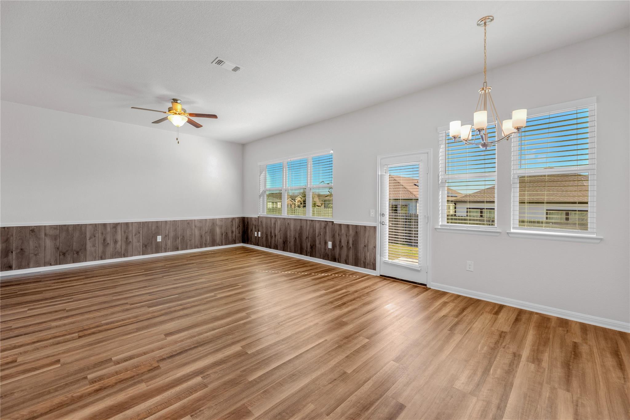 9941 Comely Bnd Property Photo 28