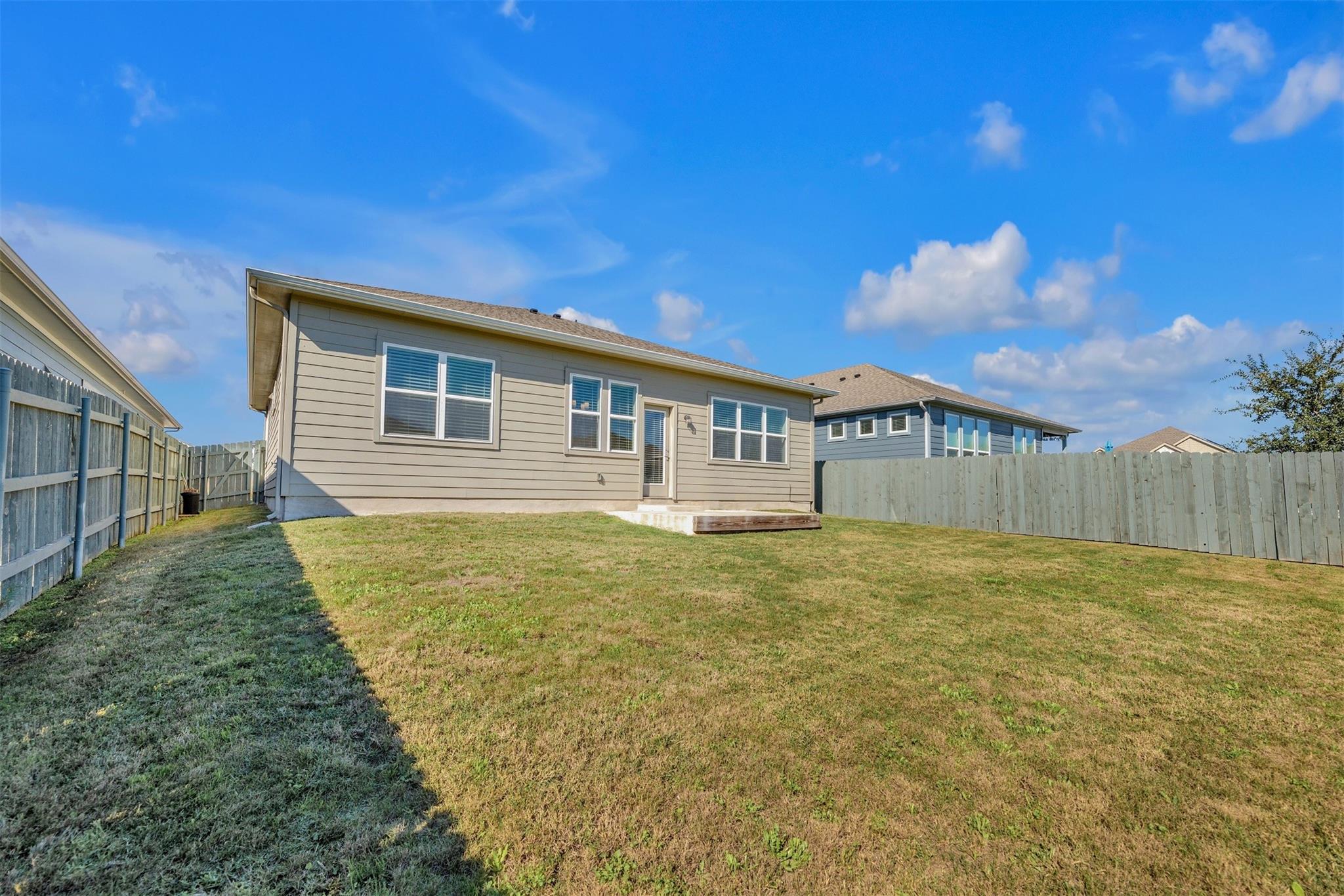 9941 Comely Bnd Property Photo 31