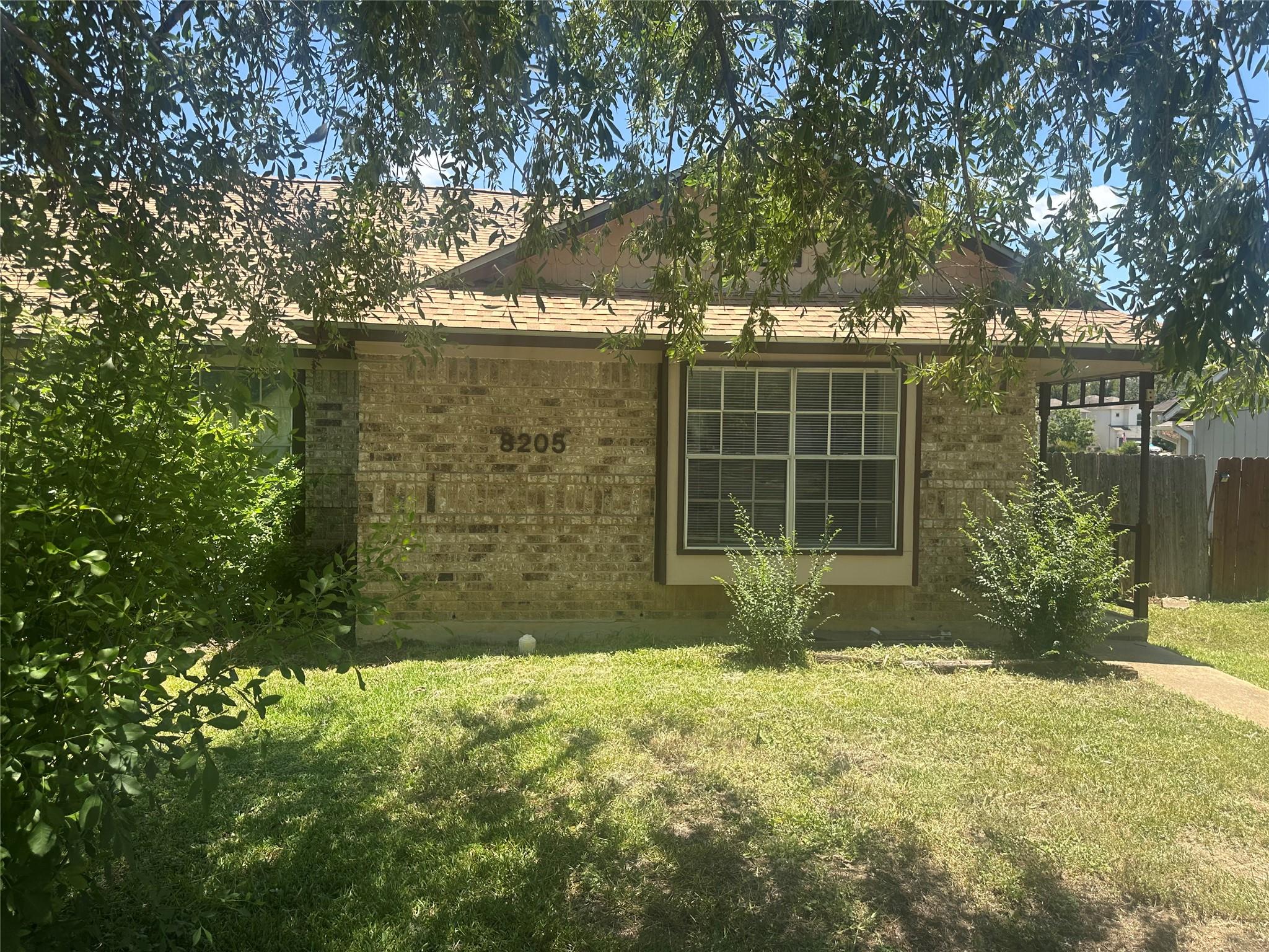 8205 W Gate Blvd #b Property Photo 1