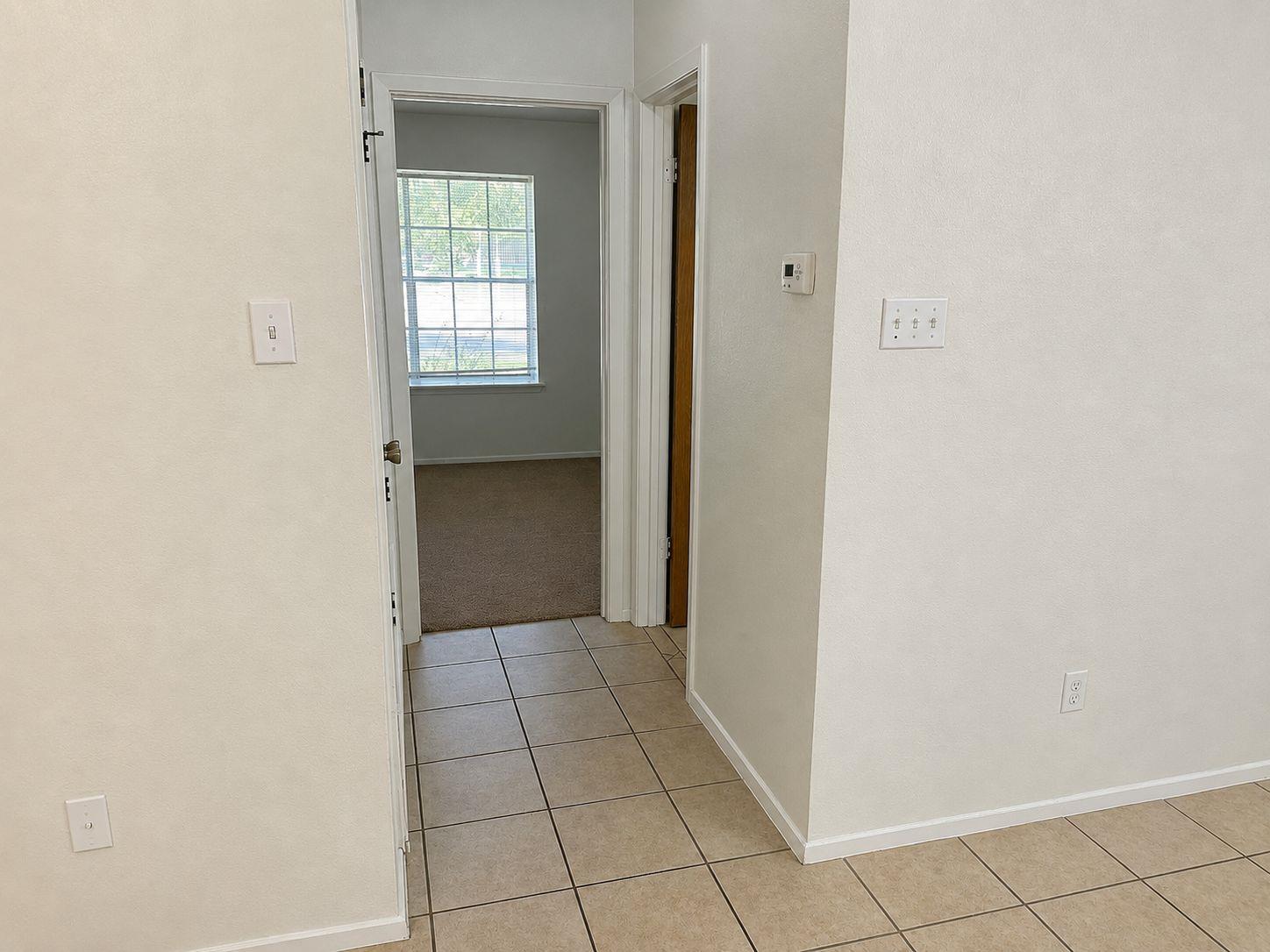 8205 W Gate Blvd #b Property Photo 10