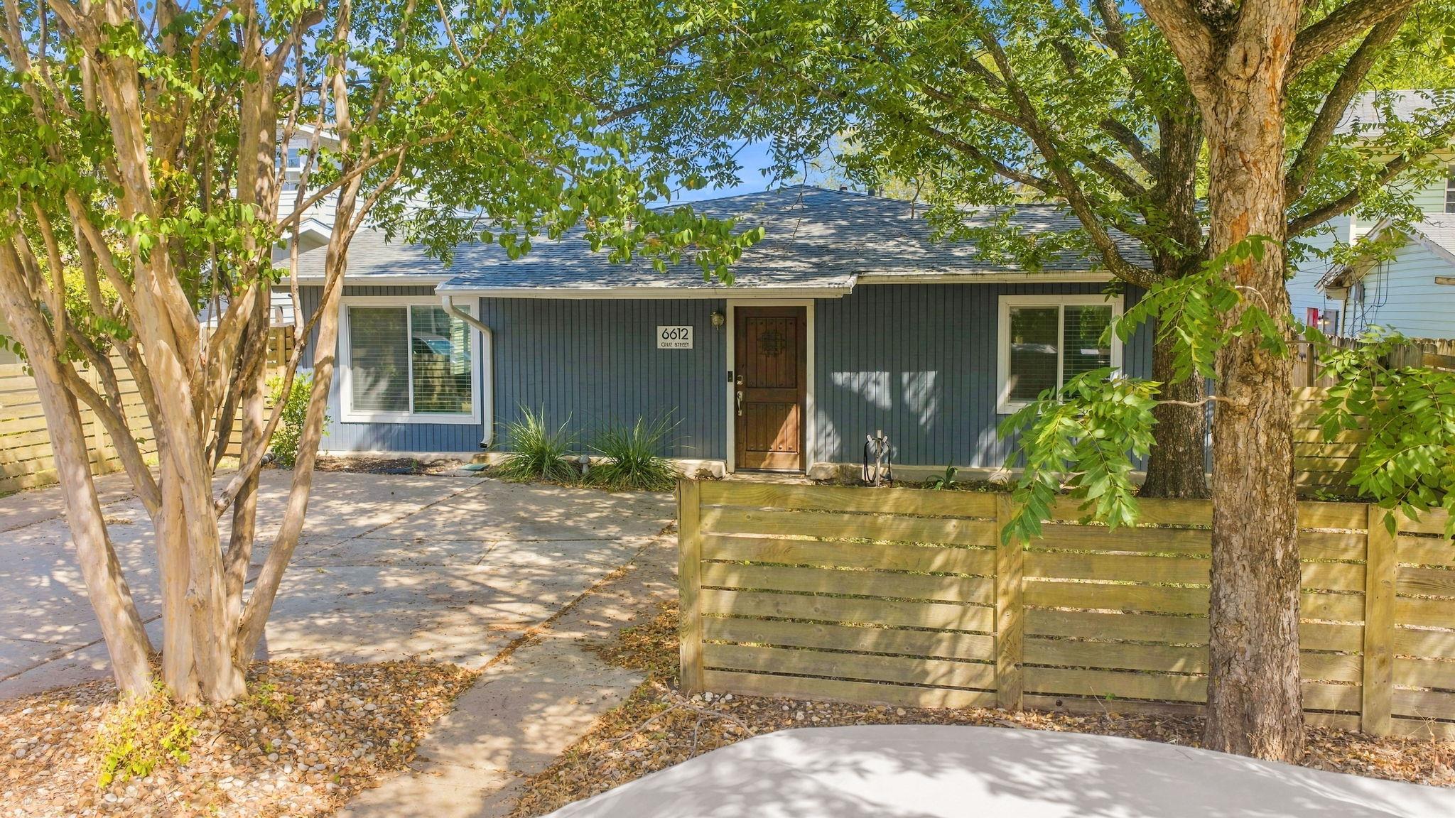 6612 Cruz St Property Photo 8
