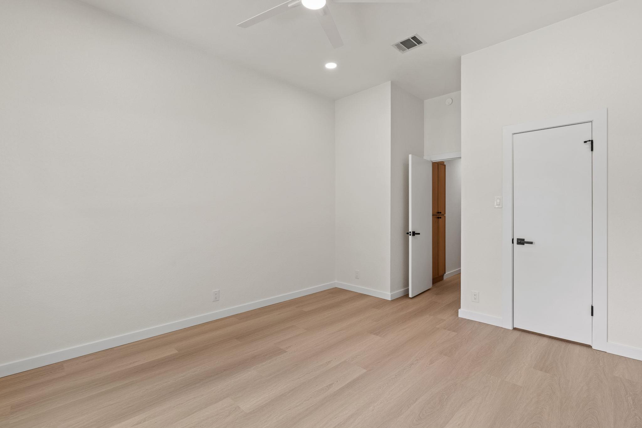 11007 Andenwood Dr Property Photo 31