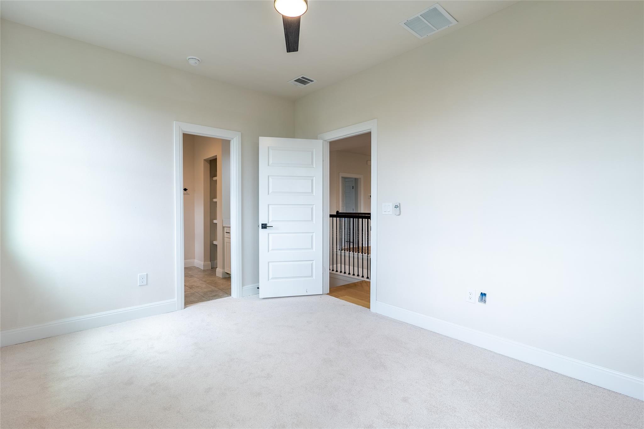 7202 Flagship Park Dr Property Photo 22