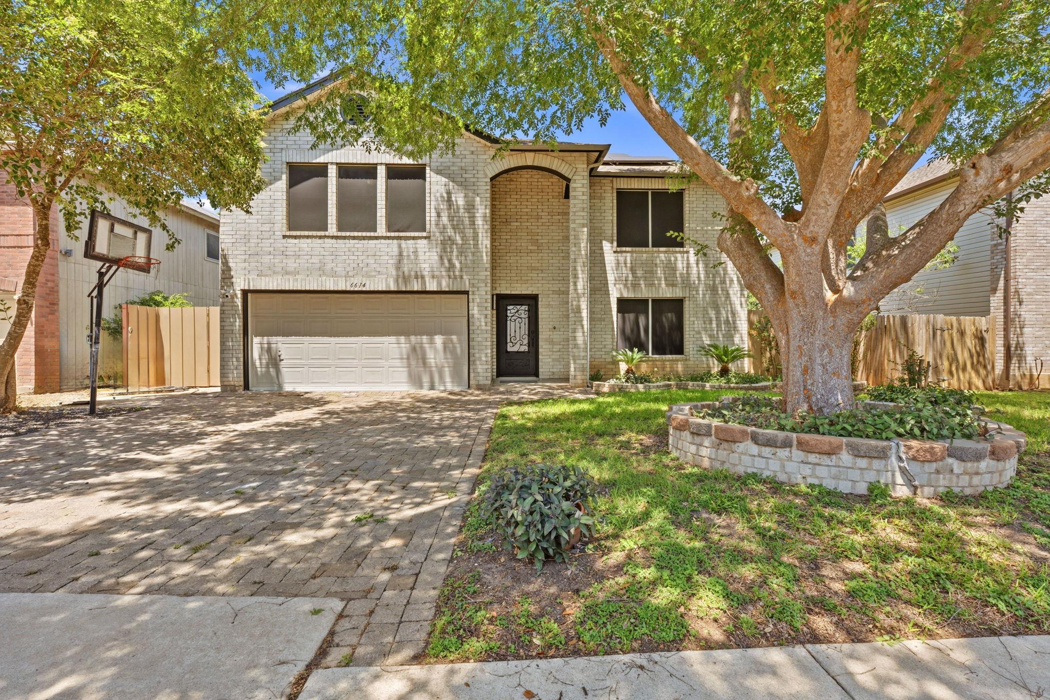 6614 Roseborough Dr Property Photo 1