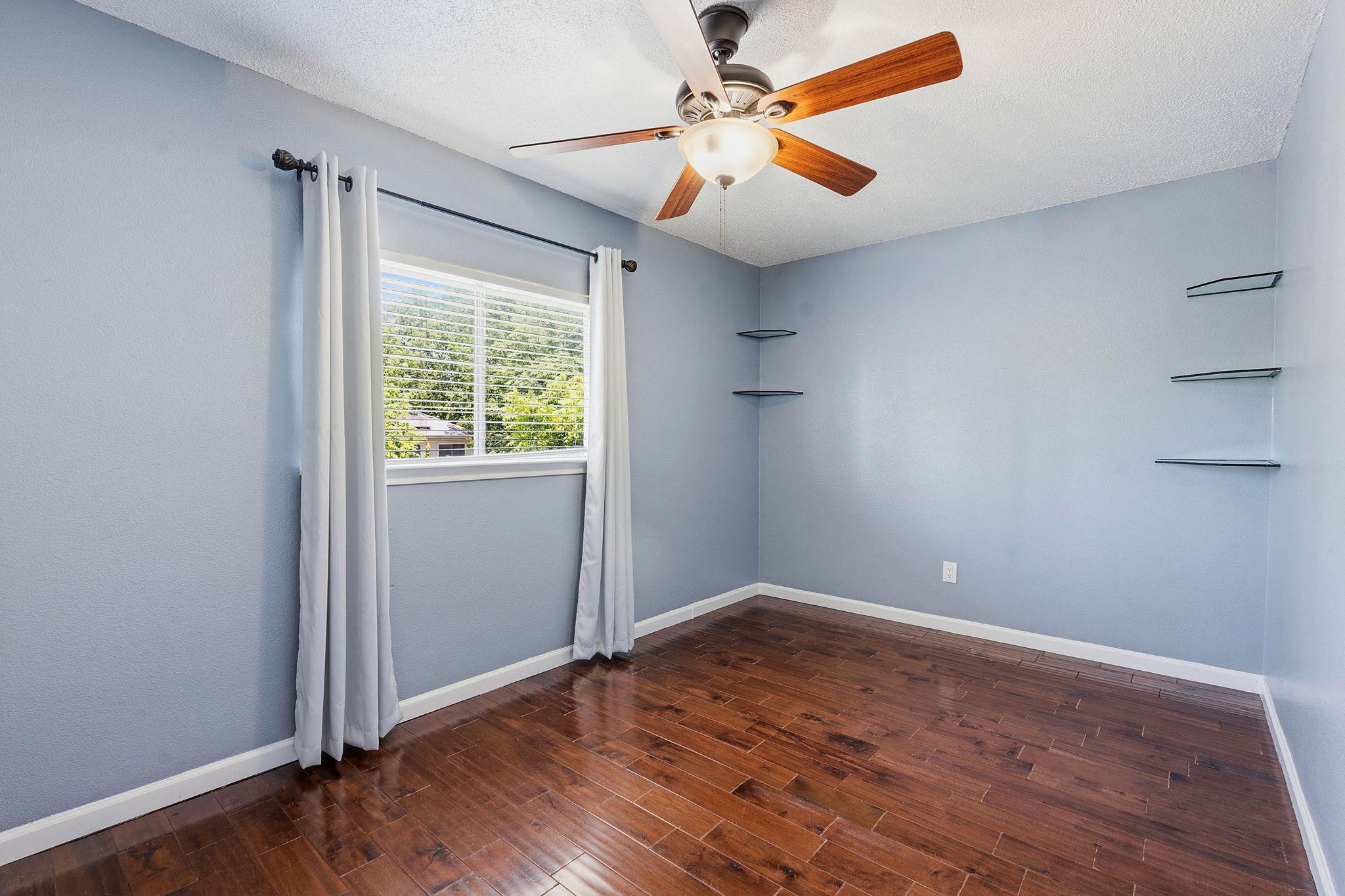 6614 Roseborough Dr Property Photo 23