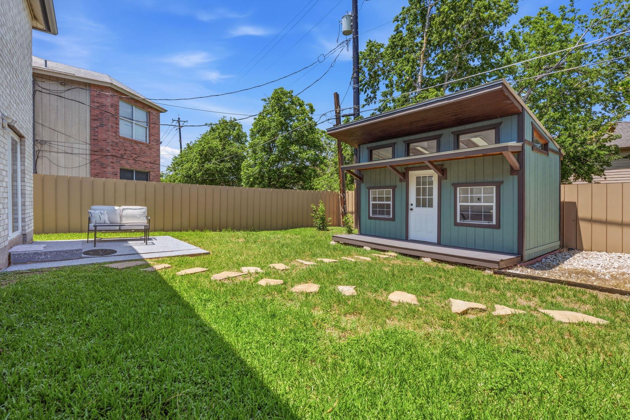 6614 Roseborough Dr Property Photo 30
