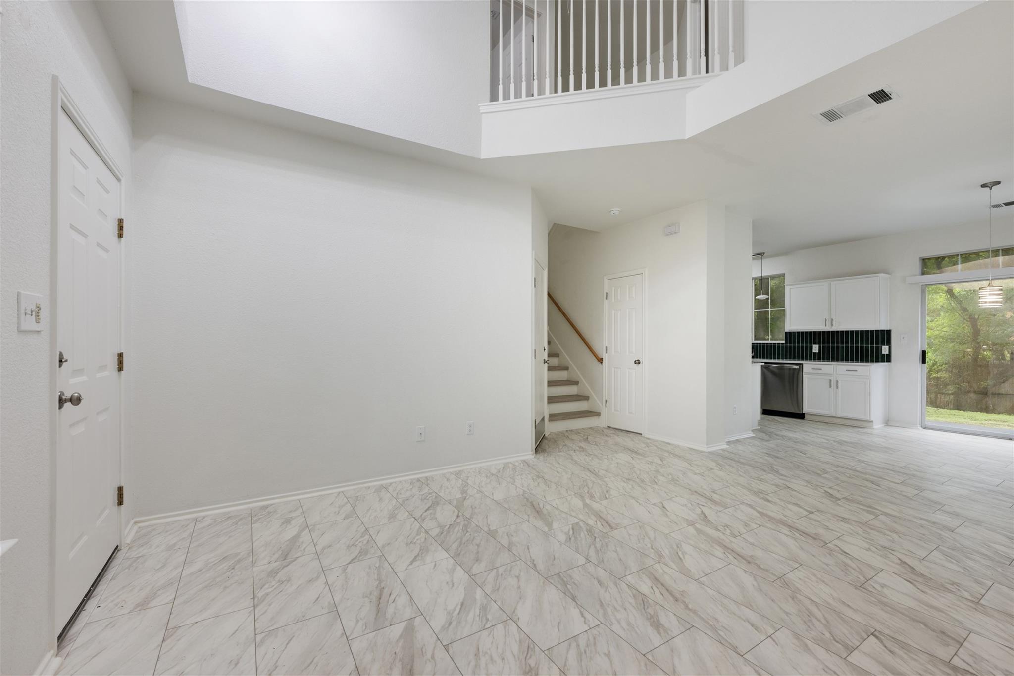 4501 Whispering Valley Dr #31 Property Photo 9