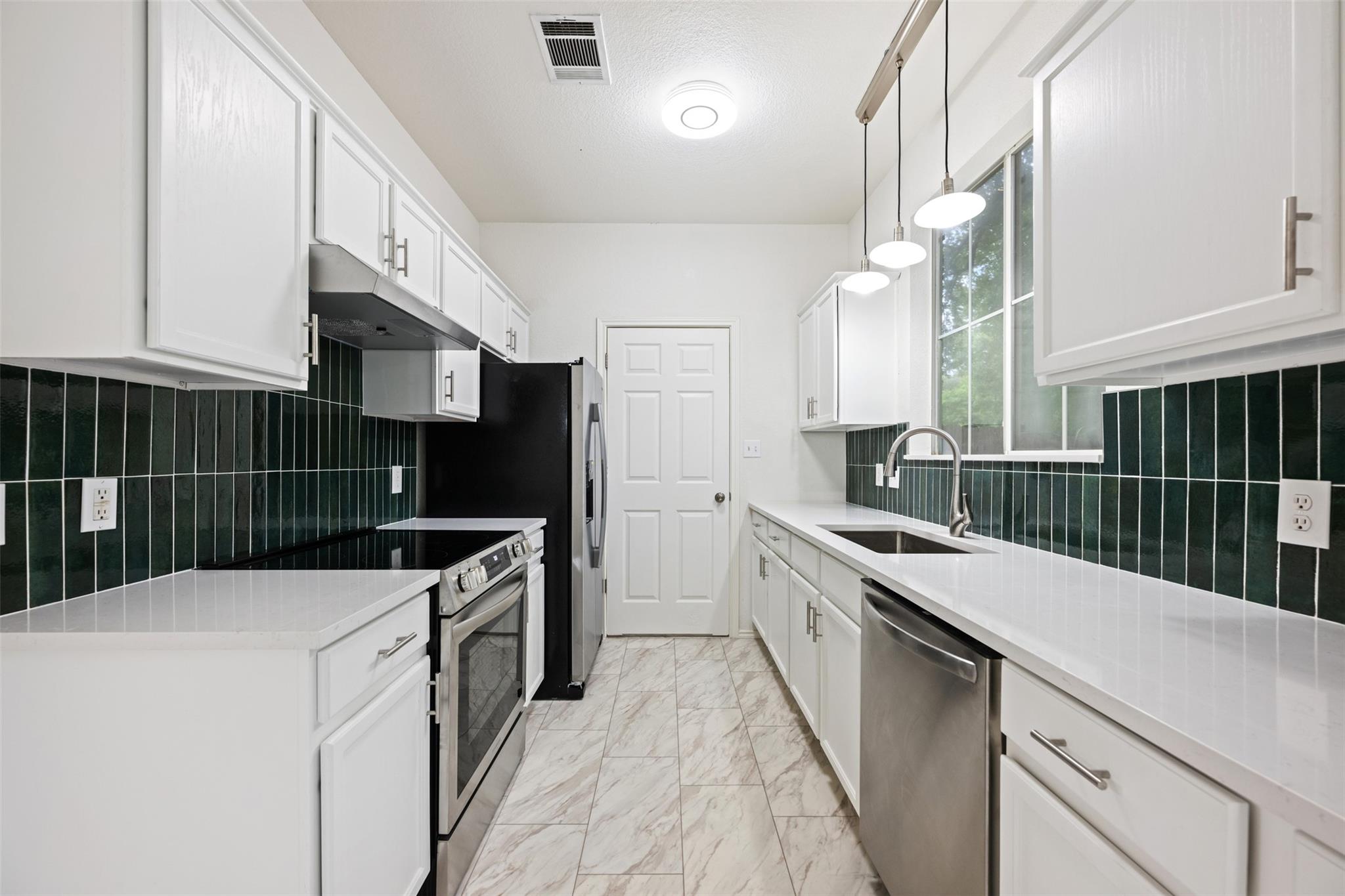 4501 Whispering Valley Dr #31 Property Photo 15