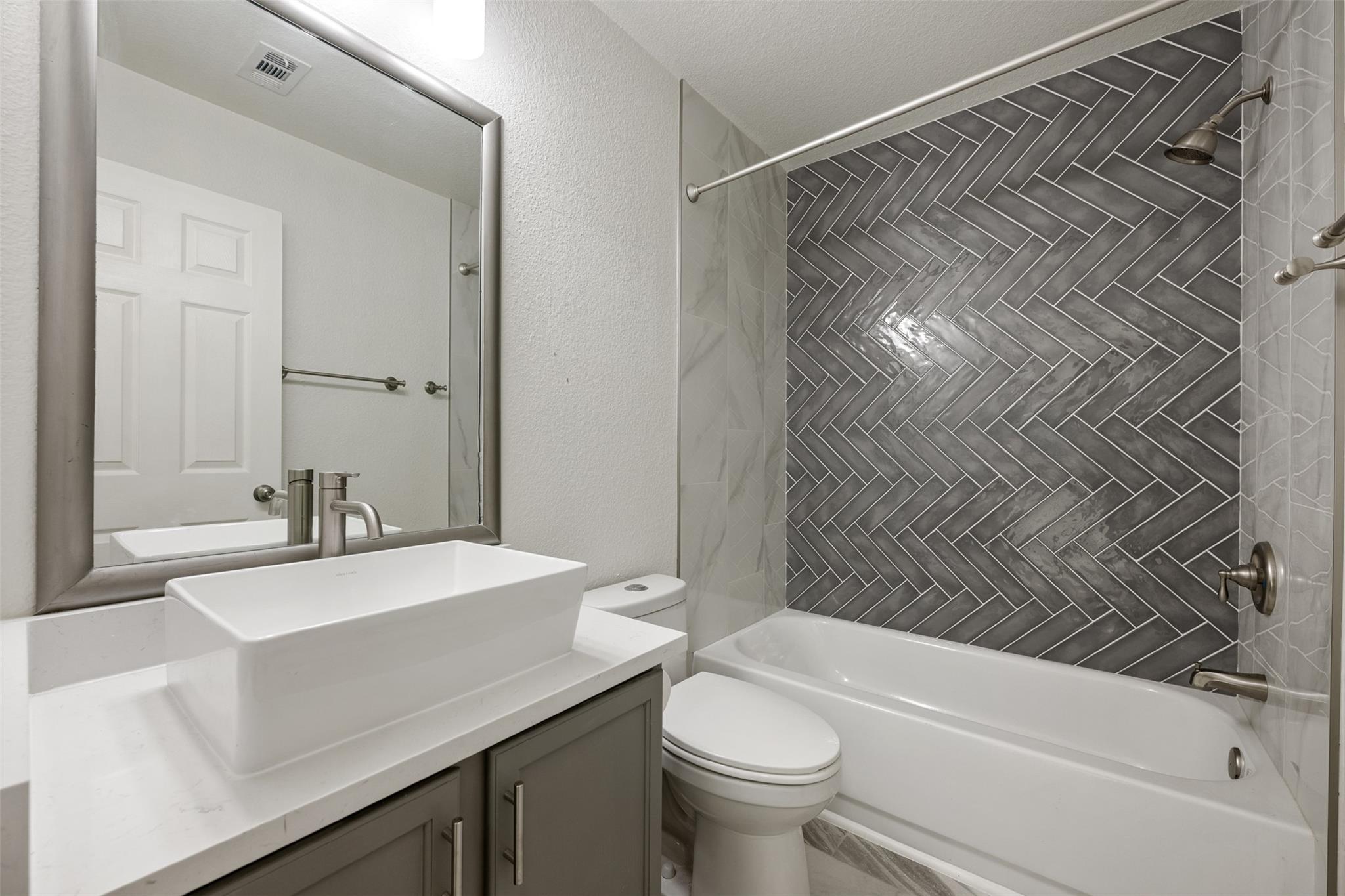 4501 Whispering Valley Dr #31 Property Photo 27