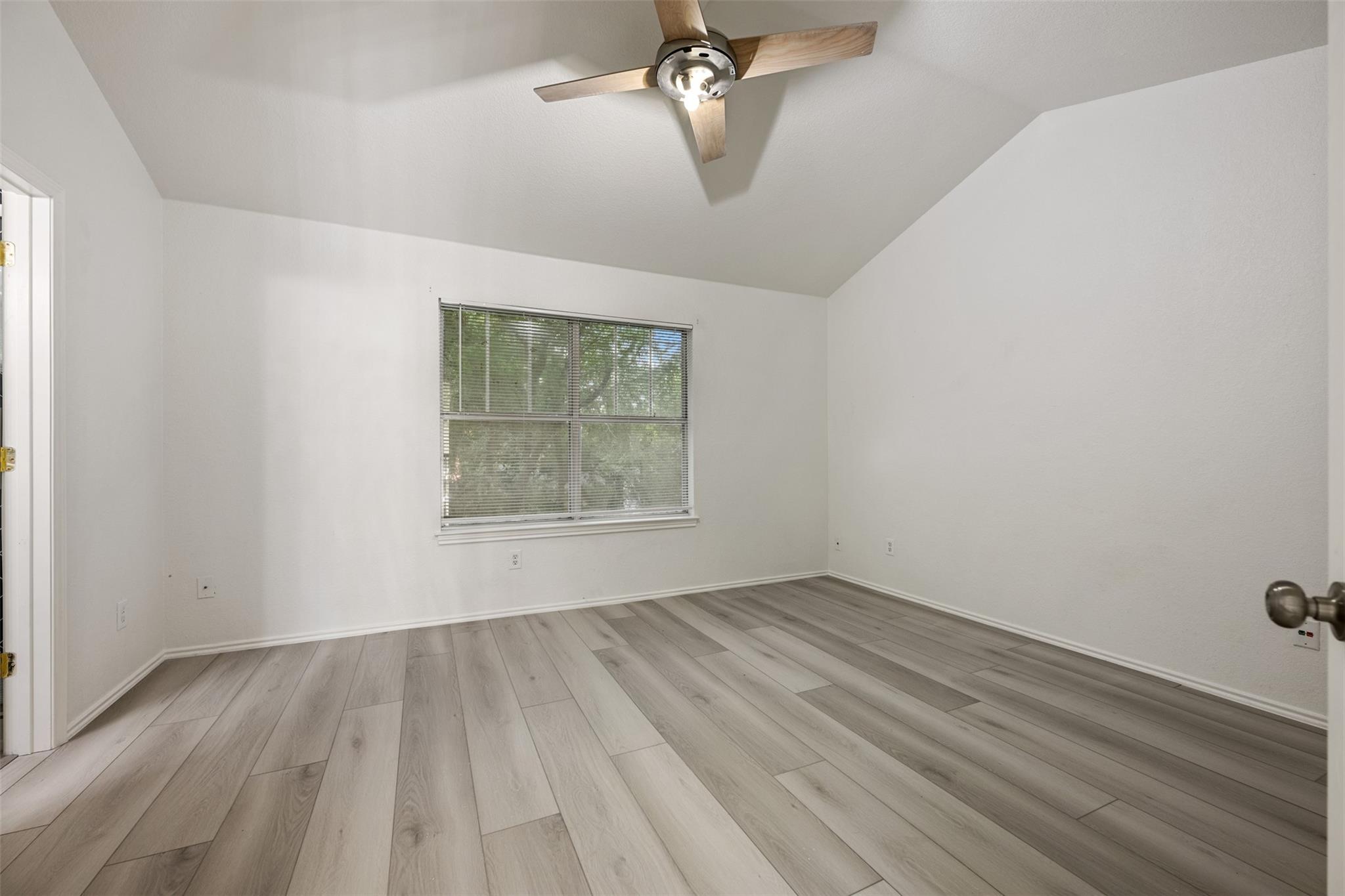 4501 Whispering Valley Dr #31 Property Photo 28