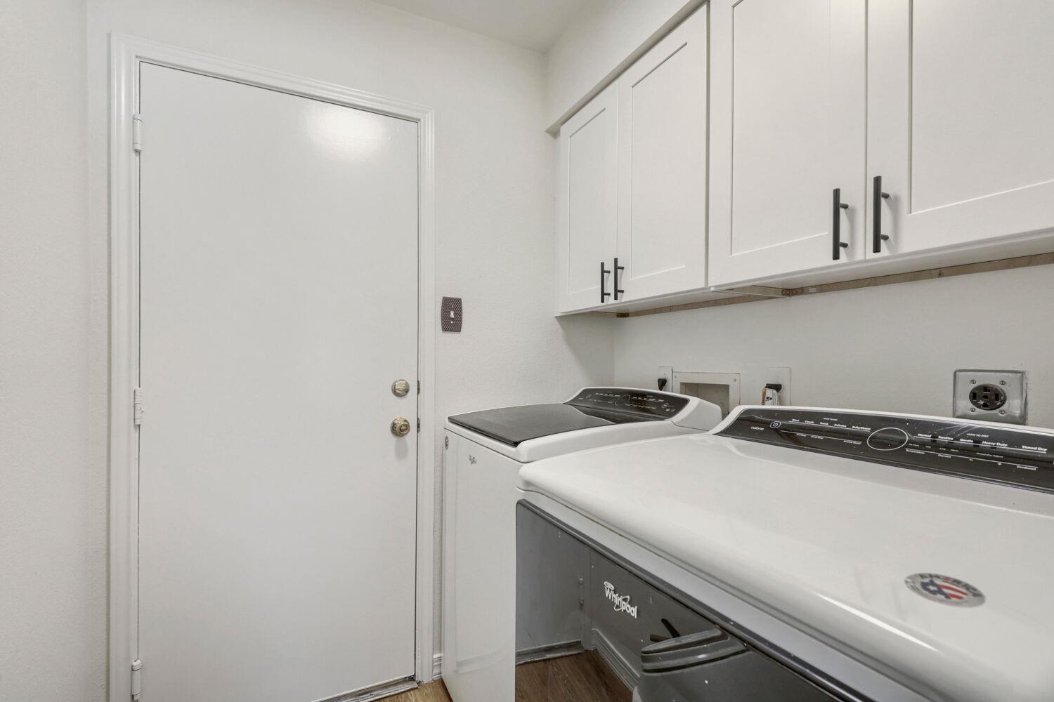 1300 Miss Allisons Way Property Photo 24