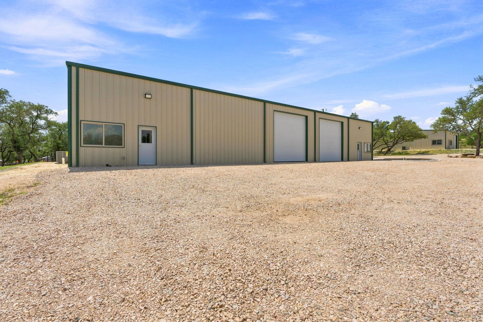 7748 E Us Highway 290 None #5 Property Photo 4