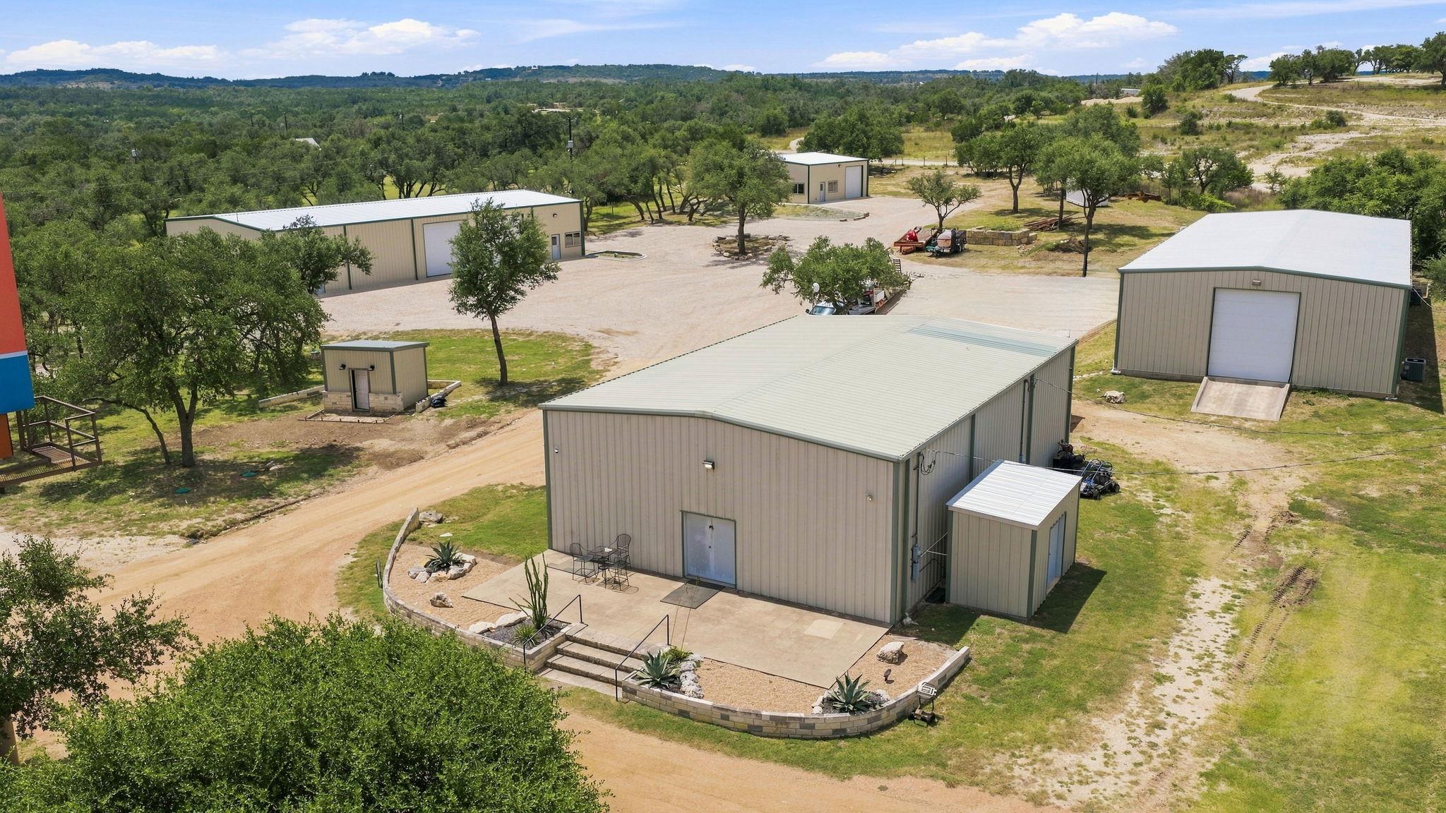 7748 E Us Highway 290 None #5 Property Photo 10
