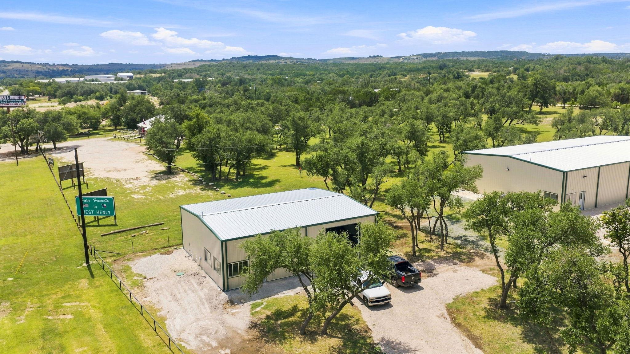 7748 E Us Highway 290 None #5 Property Photo 12