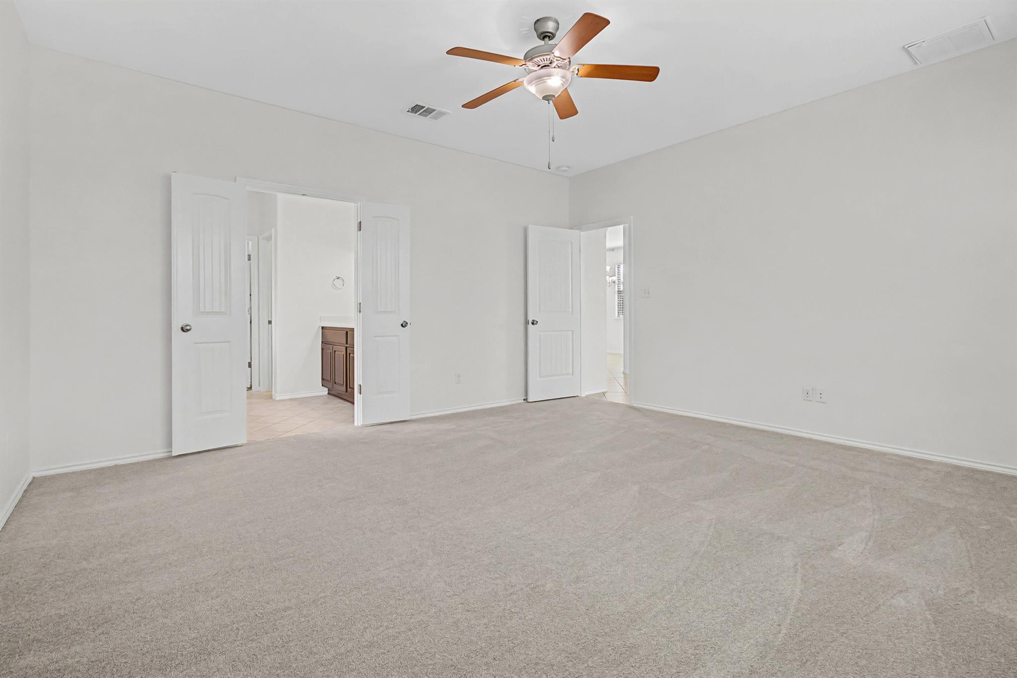 501 Silver Trl Property Photo 12