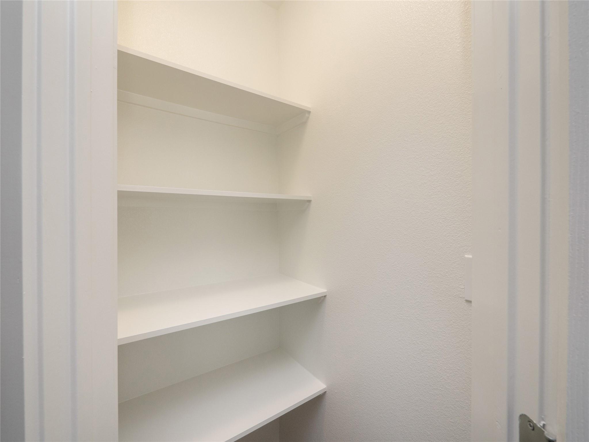 109 Elizabeth Dr Property Photo 13