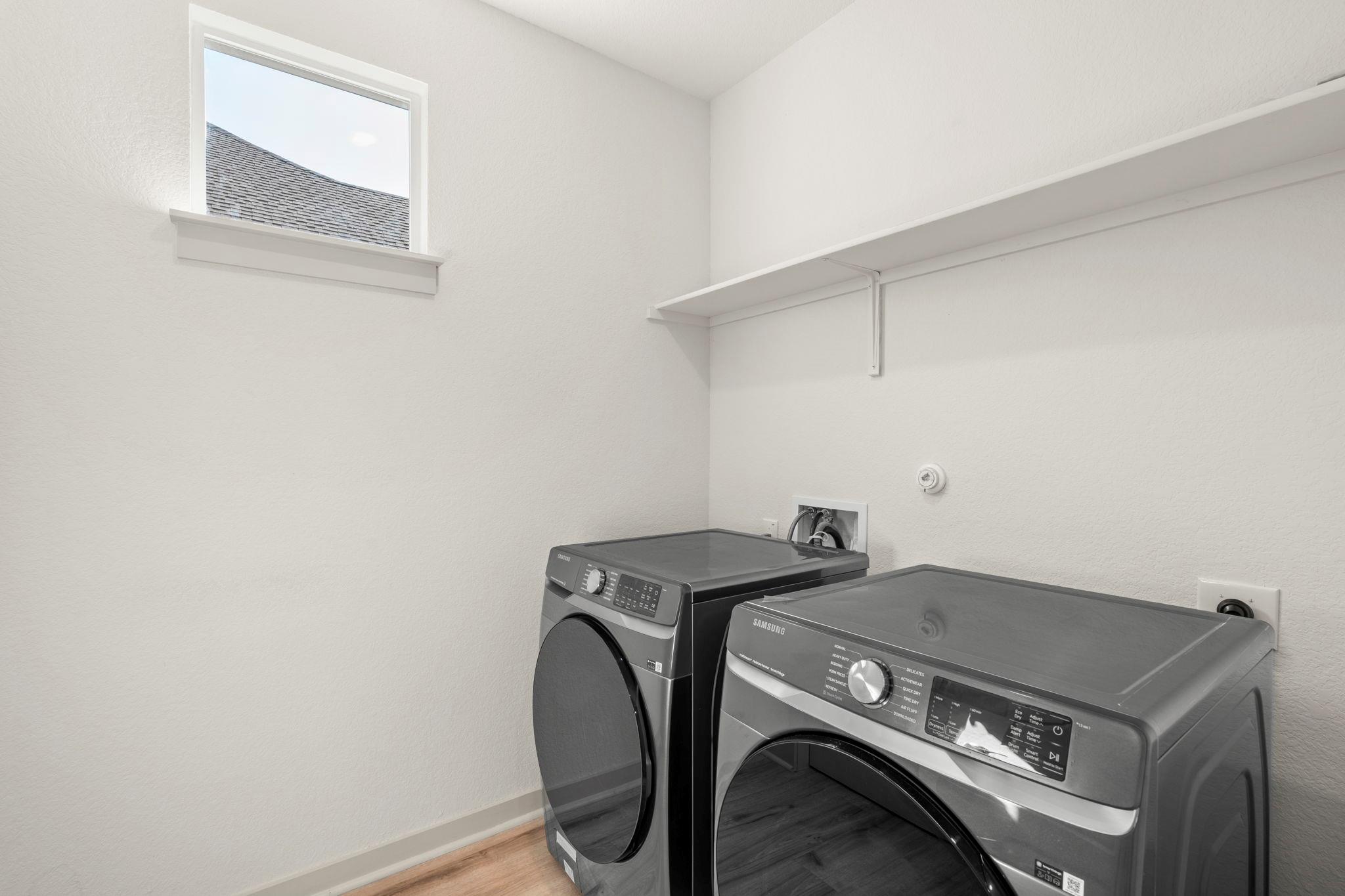 221 Indian Shoal Dr Property Photo 7