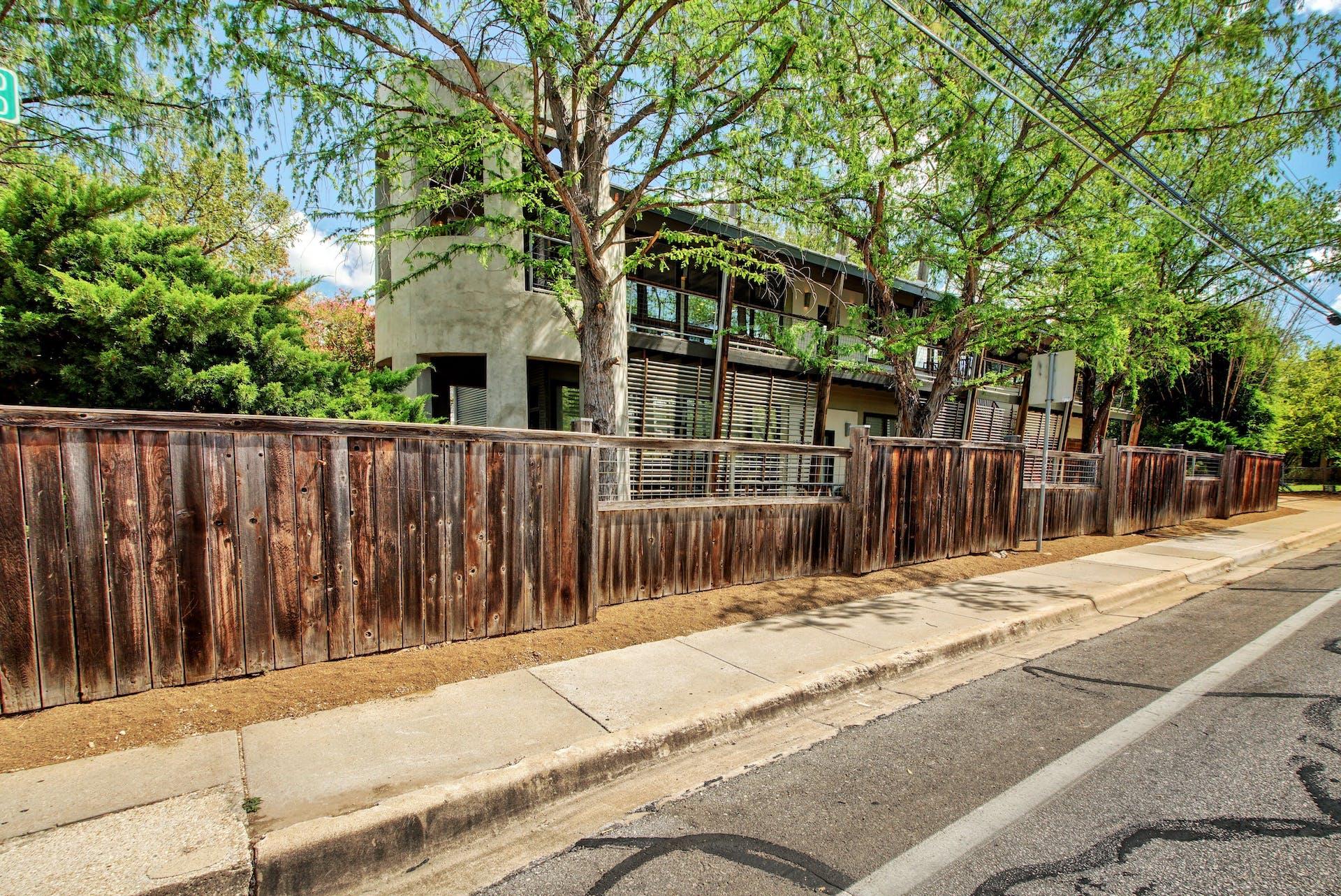 1308 W North Loop Blvd W #b Property Photo 3