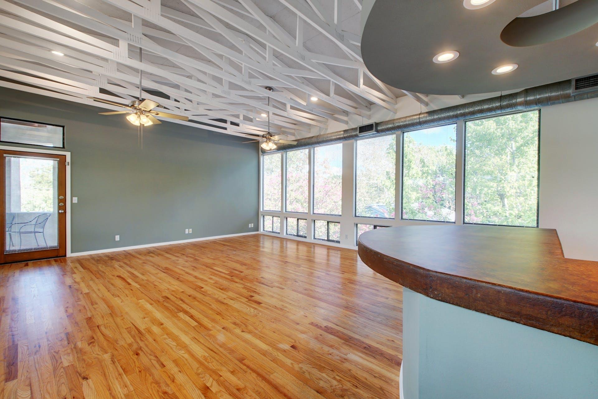 1308 W North Loop Blvd W #b Property Photo 6